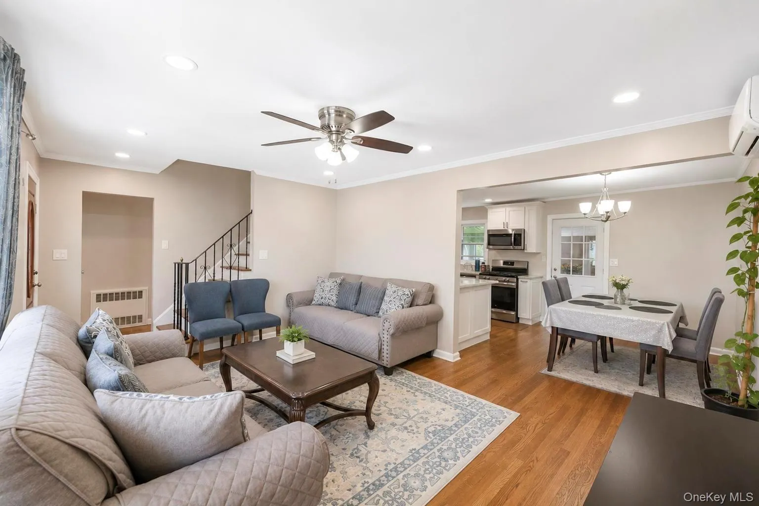 52 Fenimore Street, Hempstead, NY, 4 Bedrooms Bedrooms, 8 Rooms Rooms,3 BathroomsBathrooms,Residential,For Rent,Fenimore,0,1031542 52 Fenimore Street, Hempstead, NY, 4 Bedrooms Bedrooms, 8 Rooms Rooms,3 BathroomsBathrooms,Residential,For Rent,Fenimore,0,1031542