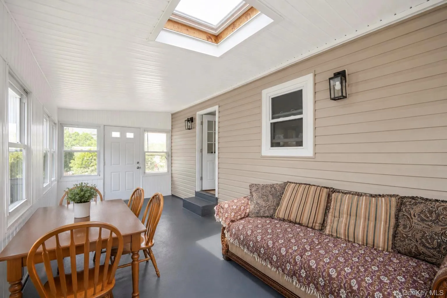 52 Fenimore Street, Hempstead, NY, 4 Bedrooms Bedrooms, 8 Rooms Rooms,3 BathroomsBathrooms,Residential,For Rent,Fenimore,0,1031542 52 Fenimore Street, Hempstead, NY, 4 Bedrooms Bedrooms, 8 Rooms Rooms,3 BathroomsBathrooms,Residential,For Rent,Fenimore,0,1031542