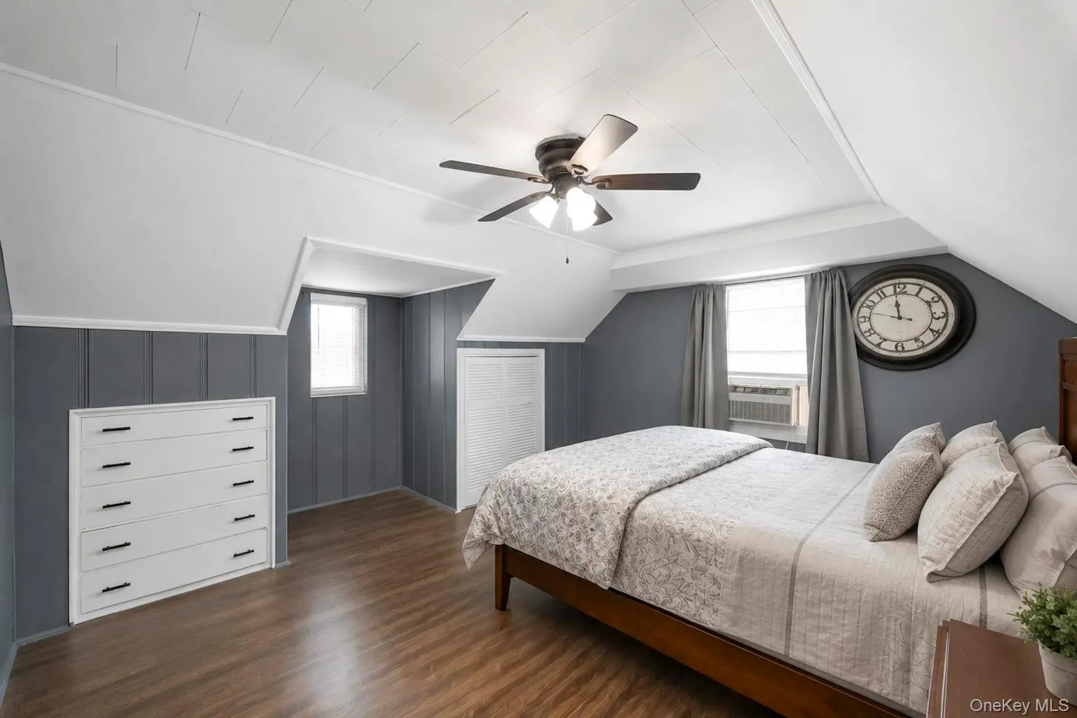 52 Fenimore Street, Hempstead, NY, 4 Bedrooms Bedrooms, 8 Rooms Rooms,3 BathroomsBathrooms,Residential,For Rent,Fenimore,0,1031542 52 Fenimore Street, Hempstead, NY, 4 Bedrooms Bedrooms, 8 Rooms Rooms,3 BathroomsBathrooms,Residential,For Rent,Fenimore,0,1031542