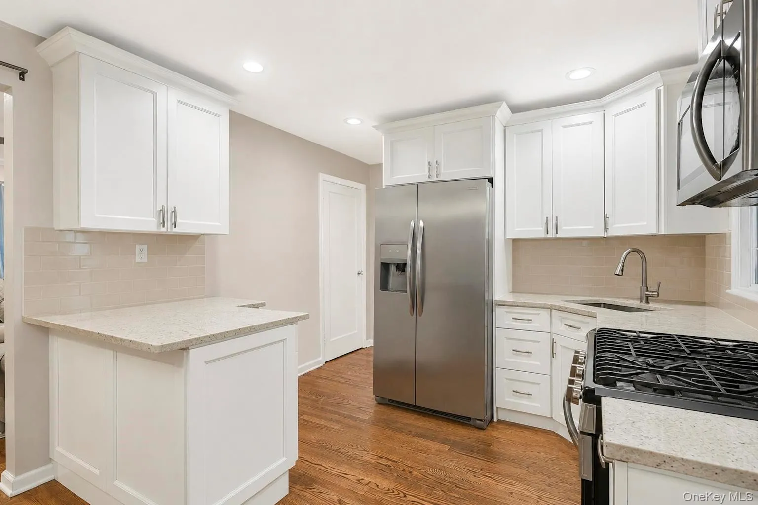 52 Fenimore Street, Hempstead, NY, 4 Bedrooms Bedrooms, 8 Rooms Rooms,3 BathroomsBathrooms,Residential,For Rent,Fenimore,0,1031542 52 Fenimore Street, Hempstead, NY, 4 Bedrooms Bedrooms, 8 Rooms Rooms,3 BathroomsBathrooms,Residential,For Rent,Fenimore,0,1031542