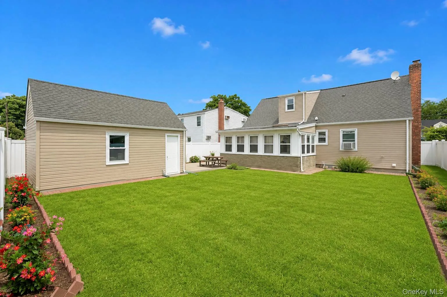 52 Fenimore Street, Hempstead, NY, 4 Bedrooms Bedrooms, 8 Rooms Rooms,3 BathroomsBathrooms,Residential,For Rent,Fenimore,0,1031542 52 Fenimore Street, Hempstead, NY, 4 Bedrooms Bedrooms, 8 Rooms Rooms,3 BathroomsBathrooms,Residential,For Rent,Fenimore,0,1031542