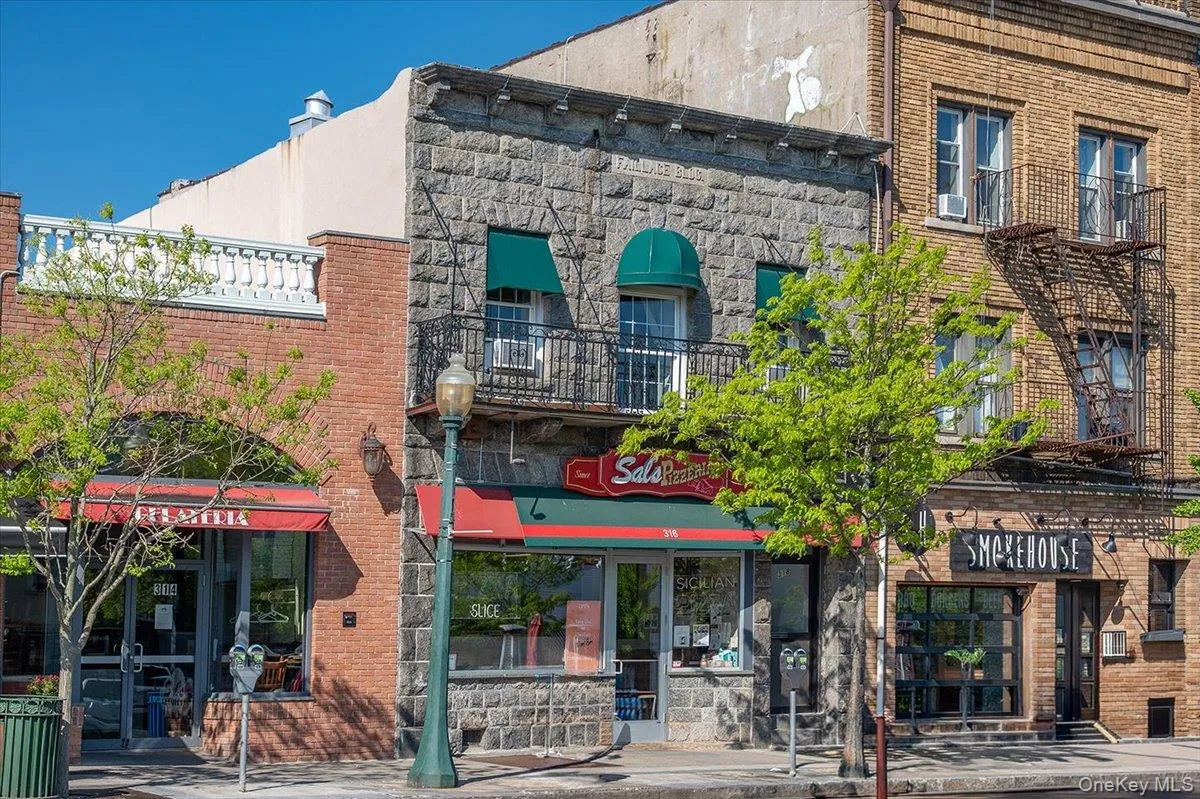 116 Soundview Avenue, Mamaroneck, NY, 4 Bedrooms Bedrooms, 6 Rooms Rooms,2 BathroomsBathrooms,Residential Lease,For Rent,Soundview,0,1031544 116 Soundview Avenue, Mamaroneck, NY, 4 Bedrooms Bedrooms, 6 Rooms Rooms,2 BathroomsBathrooms,Residential Lease,For Rent,Soundview,0,1031544