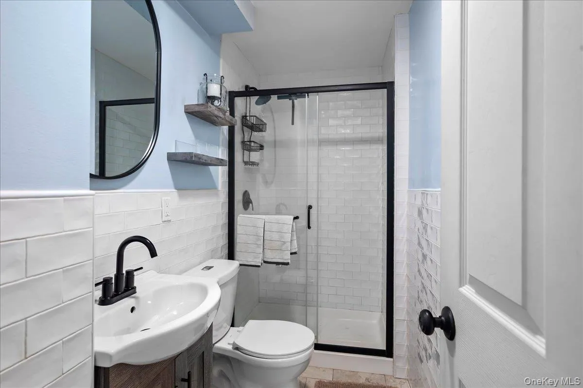 116 Soundview Avenue, Mamaroneck, NY, 4 Bedrooms Bedrooms, 6 Rooms Rooms,2 BathroomsBathrooms,Residential Lease,For Rent,Soundview,0,1031544 116 Soundview Avenue, Mamaroneck, NY, 4 Bedrooms Bedrooms, 6 Rooms Rooms,2 BathroomsBathrooms,Residential Lease,For Rent,Soundview,0,1031544