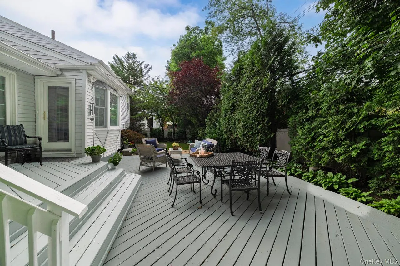 6 Huber Court, Hempstead, NY, 3 Bedrooms Bedrooms, 9 Rooms Rooms,2 BathroomsBathrooms,Residential,For Rent,Huber,0,1031548 6 Huber Court, Hempstead, NY, 3 Bedrooms Bedrooms, 9 Rooms Rooms,2 BathroomsBathrooms,Residential,For Rent,Huber,0,1031548