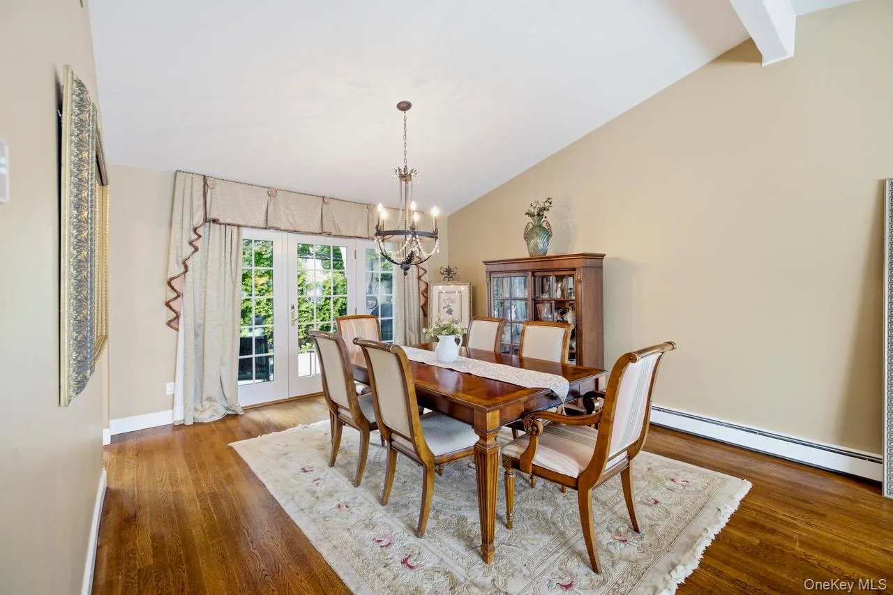 6 Huber Court, Hempstead, NY, 3 Bedrooms Bedrooms, 9 Rooms Rooms,2 BathroomsBathrooms,Residential,For Rent,Huber,0,1031548 6 Huber Court, Hempstead, NY, 3 Bedrooms Bedrooms, 9 Rooms Rooms,2 BathroomsBathrooms,Residential,For Rent,Huber,0,1031548