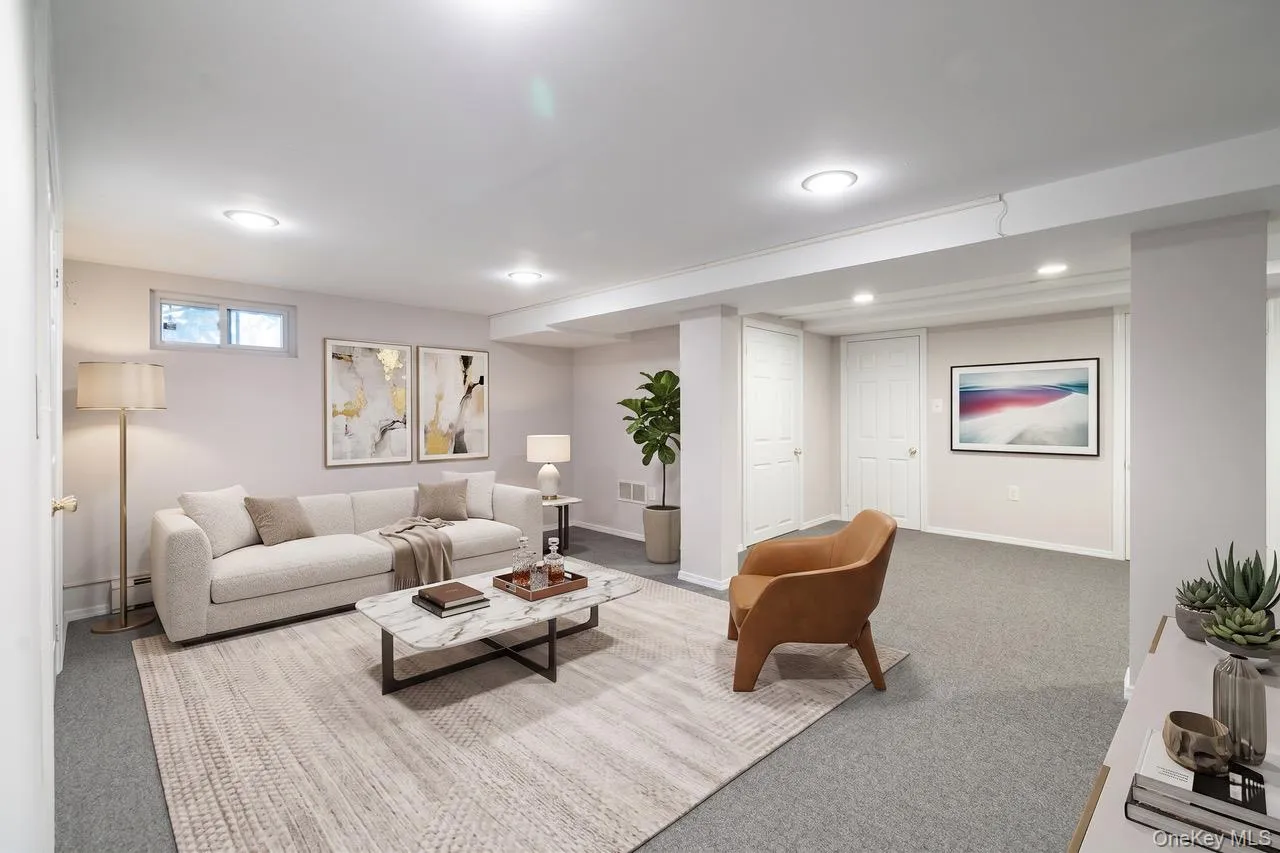 6 Huber Court, Hempstead, NY, 3 Bedrooms Bedrooms, 9 Rooms Rooms,2 BathroomsBathrooms,Residential,For Rent,Huber,0,1031548 6 Huber Court, Hempstead, NY, 3 Bedrooms Bedrooms, 9 Rooms Rooms,2 BathroomsBathrooms,Residential,For Rent,Huber,0,1031548