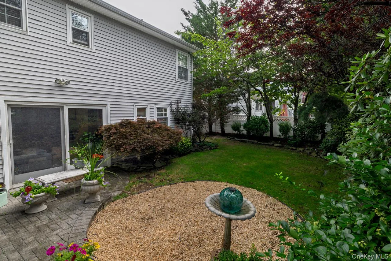 6 Huber Court, Hempstead, NY, 3 Bedrooms Bedrooms, 9 Rooms Rooms,2 BathroomsBathrooms,Residential,For Rent,Huber,0,1031548 6 Huber Court, Hempstead, NY, 3 Bedrooms Bedrooms, 9 Rooms Rooms,2 BathroomsBathrooms,Residential,For Rent,Huber,0,1031548