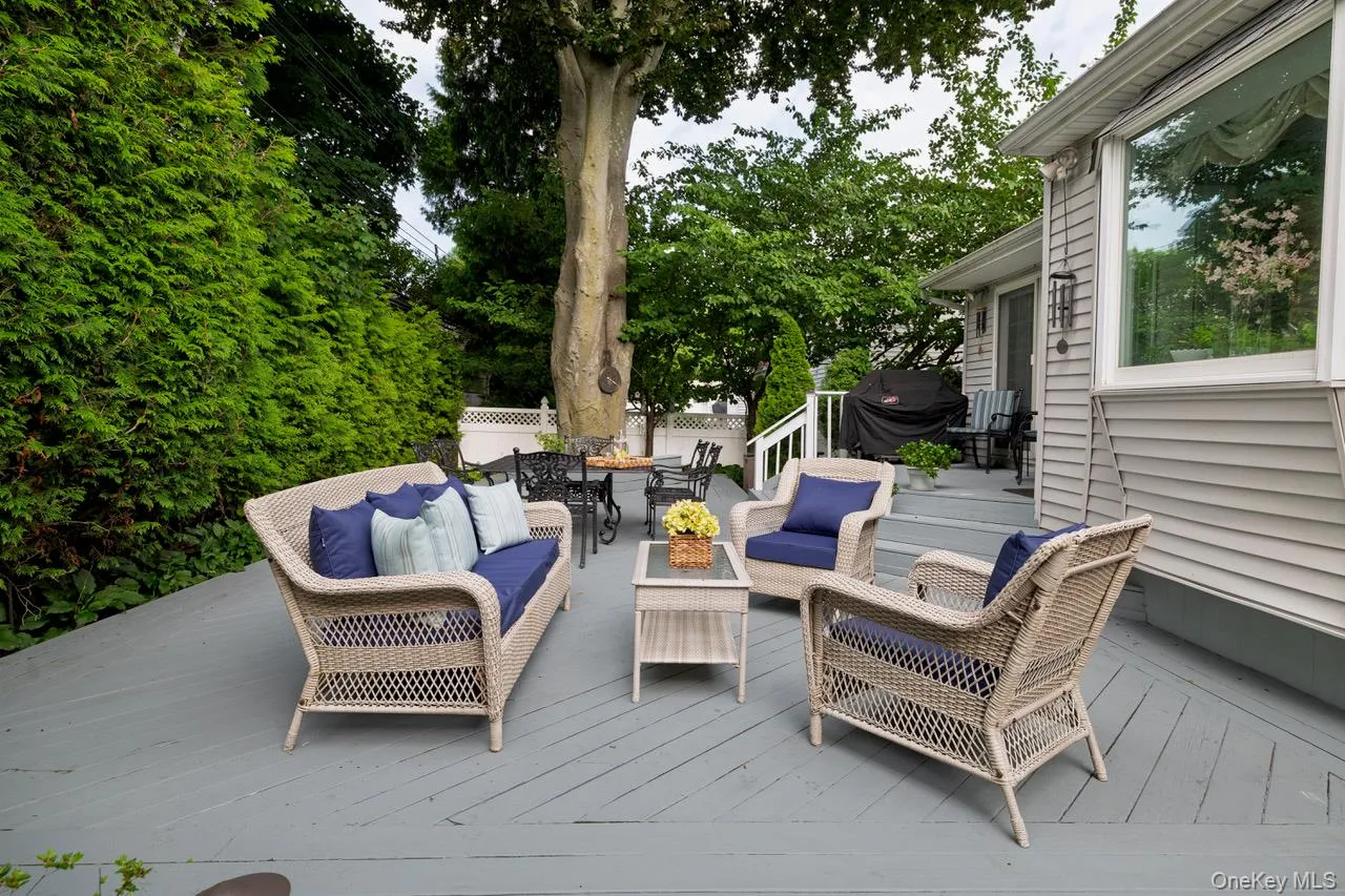 6 Huber Court, Hempstead, NY, 3 Bedrooms Bedrooms, 9 Rooms Rooms,2 BathroomsBathrooms,Residential,For Rent,Huber,0,1031548 6 Huber Court, Hempstead, NY, 3 Bedrooms Bedrooms, 9 Rooms Rooms,2 BathroomsBathrooms,Residential,For Rent,Huber,0,1031548
