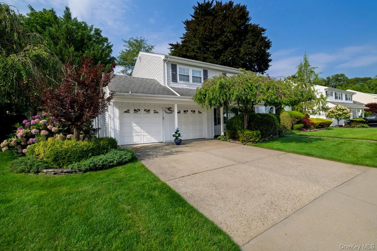 6 Huber Court, Hempstead, NY, 3 Bedrooms Bedrooms, 9 Rooms Rooms,2 BathroomsBathrooms,Residential,For Rent,Huber,0,1031548 6 Huber Court, Hempstead, NY, 3 Bedrooms Bedrooms, 9 Rooms Rooms,2 BathroomsBathrooms,Residential,For Rent,Huber,0,1031548