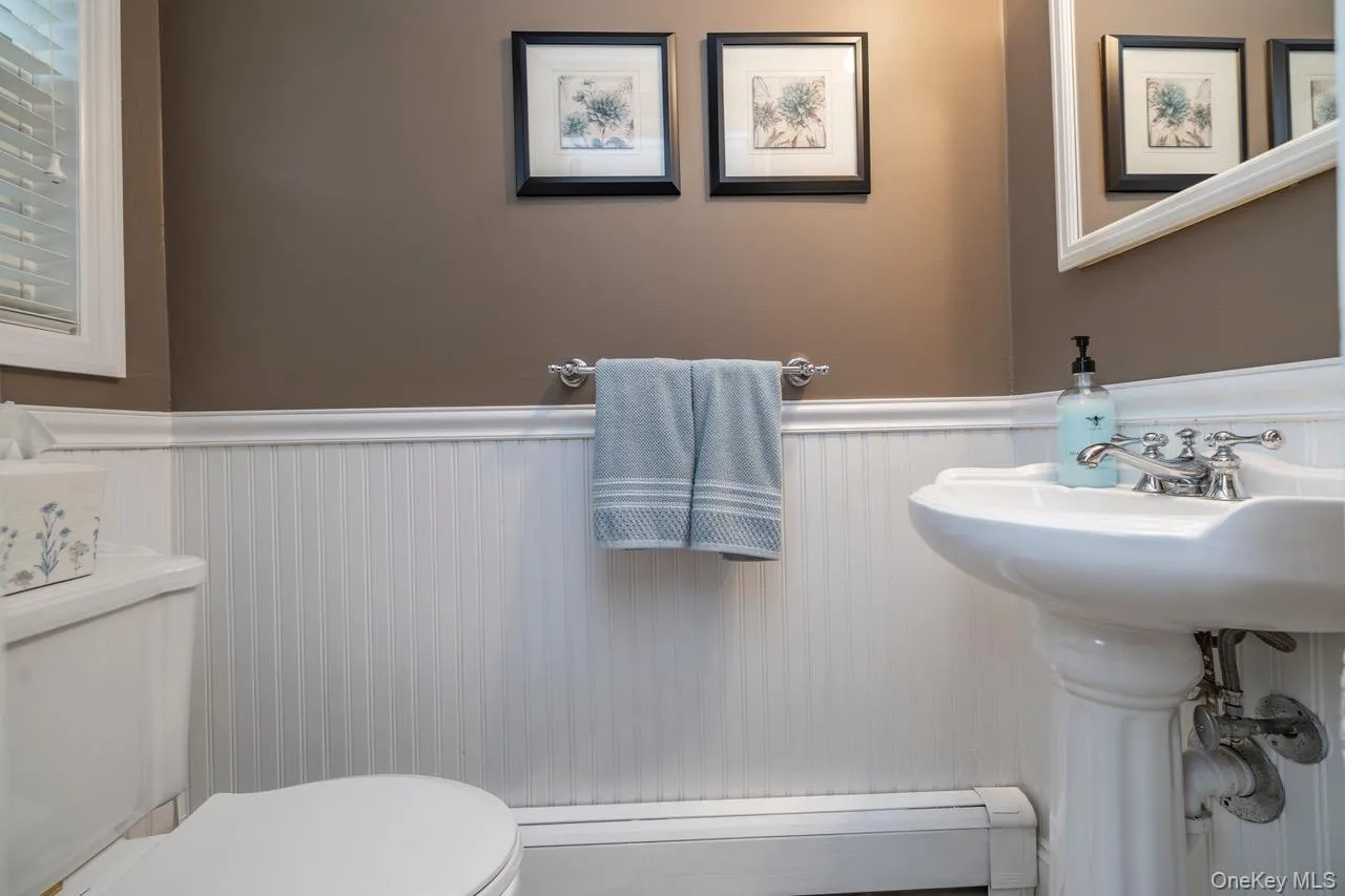 6 Huber Court, Hempstead, NY, 3 Bedrooms Bedrooms, 9 Rooms Rooms,2 BathroomsBathrooms,Residential,For Rent,Huber,0,1031548 6 Huber Court, Hempstead, NY, 3 Bedrooms Bedrooms, 9 Rooms Rooms,2 BathroomsBathrooms,Residential,For Rent,Huber,0,1031548