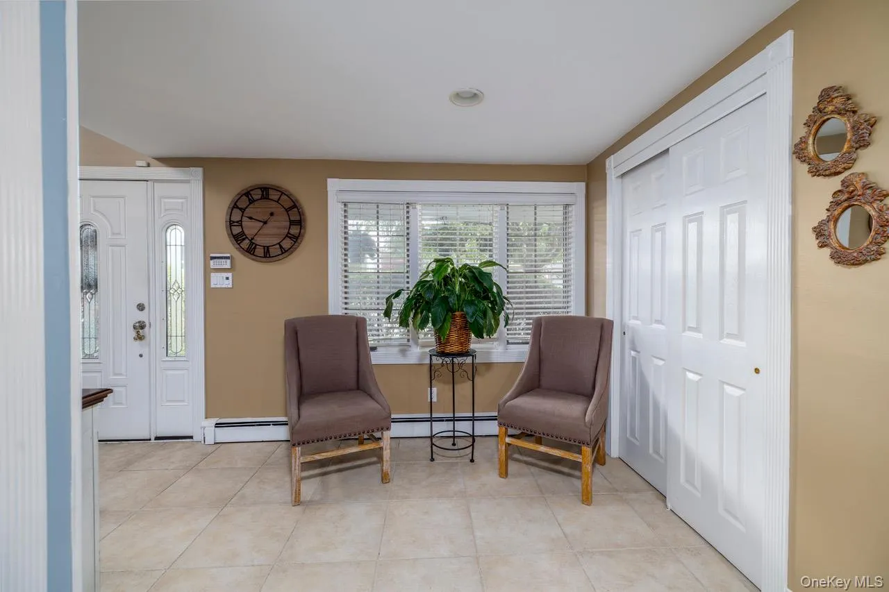 6 Huber Court, Hempstead, NY, 3 Bedrooms Bedrooms, 9 Rooms Rooms,2 BathroomsBathrooms,Residential,For Rent,Huber,0,1031548 6 Huber Court, Hempstead, NY, 3 Bedrooms Bedrooms, 9 Rooms Rooms,2 BathroomsBathrooms,Residential,For Rent,Huber,0,1031548
