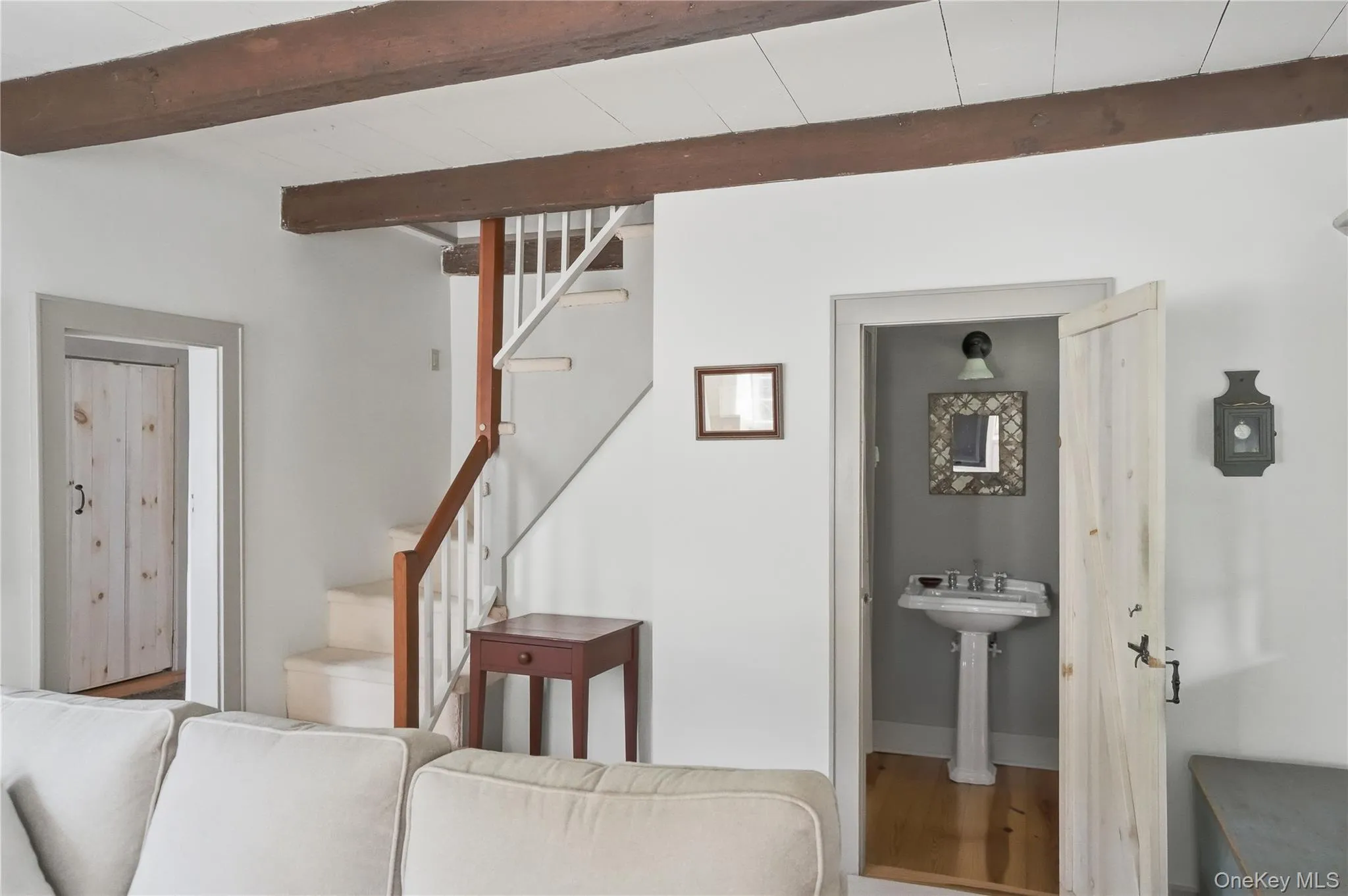 809 Traver Road, Pleasant Valley, NY, 4 Bedrooms Bedrooms, 10 Rooms Rooms,2 BathroomsBathrooms,Residential,For Rent,Traver,0,1031549 809 Traver Road, Pleasant Valley, NY, 4 Bedrooms Bedrooms, 10 Rooms Rooms,2 BathroomsBathrooms,Residential,For Rent,Traver,0,1031549