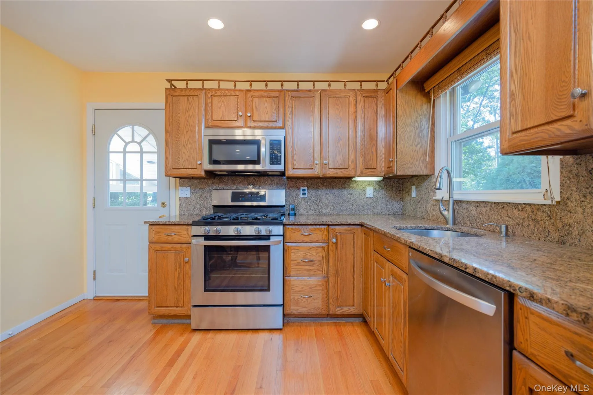 1 Short Street, Clarkstown, NY, 4 Bedrooms Bedrooms, 9 Rooms Rooms,2 BathroomsBathrooms,Residential,For Rent,Short,0,1031550 1 Short Street, Clarkstown, NY, 4 Bedrooms Bedrooms, 9 Rooms Rooms,2 BathroomsBathrooms,Residential,For Rent,Short,0,1031550