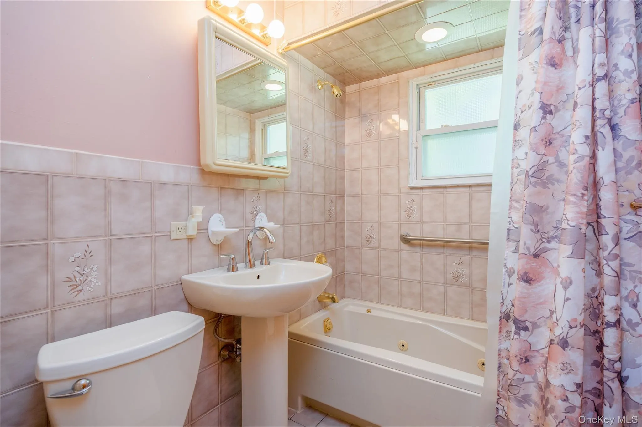 1 Short Street, Clarkstown, NY, 4 Bedrooms Bedrooms, 9 Rooms Rooms,2 BathroomsBathrooms,Residential,For Rent,Short,0,1031550 1 Short Street, Clarkstown, NY, 4 Bedrooms Bedrooms, 9 Rooms Rooms,2 BathroomsBathrooms,Residential,For Rent,Short,0,1031550