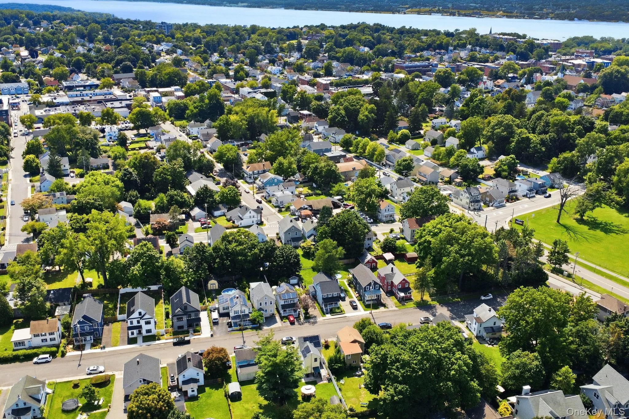 71 Kent Street, Beacon, NY, 3 Bedrooms Bedrooms, 6 Rooms Rooms,1 BathroomBathrooms,Residential,For Rent,Kent,0,1031553 71 Kent Street, Beacon, NY, 3 Bedrooms Bedrooms, 6 Rooms Rooms,1 BathroomBathrooms,Residential,For Rent,Kent,0,1031553