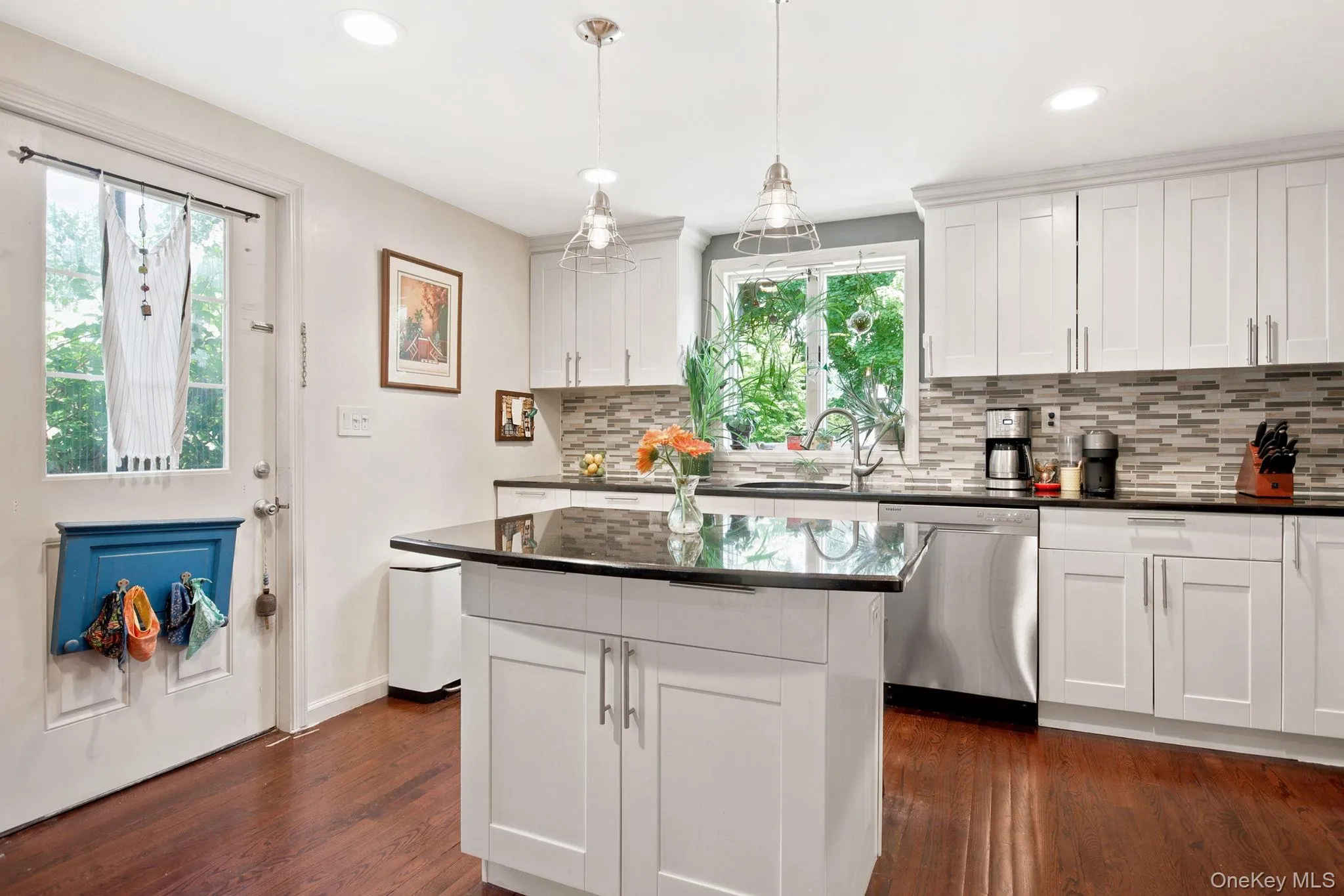 71 Kent Street, Beacon, NY, 3 Bedrooms Bedrooms, 6 Rooms Rooms,1 BathroomBathrooms,Residential,For Rent,Kent,0,1031553 71 Kent Street, Beacon, NY, 3 Bedrooms Bedrooms, 6 Rooms Rooms,1 BathroomBathrooms,Residential,For Rent,Kent,0,1031553