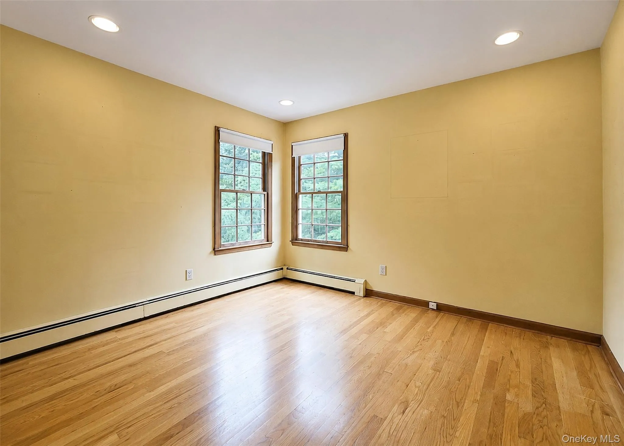 16 Woodhull Road, Brookhaven, NY, 4 Bedrooms Bedrooms, 8 Rooms Rooms,2 BathroomsBathrooms,Residential,For Rent,Woodhull,0,1031554 16 Woodhull Road, Brookhaven, NY, 4 Bedrooms Bedrooms, 8 Rooms Rooms,2 BathroomsBathrooms,Residential,For Rent,Woodhull,0,1031554