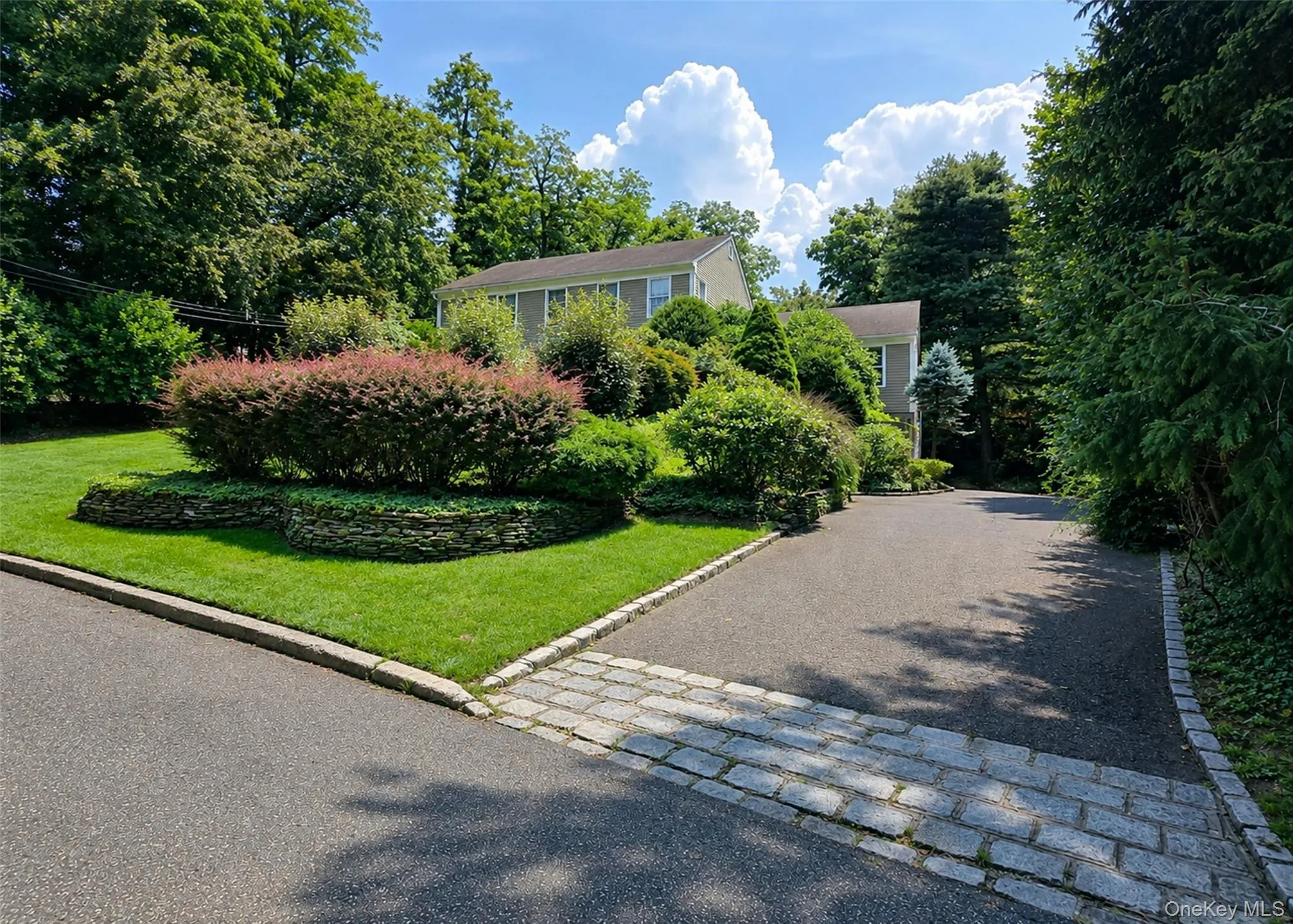 16 Woodhull Road, Brookhaven, NY, 4 Bedrooms Bedrooms, 8 Rooms Rooms,2 BathroomsBathrooms,Residential,For Rent,Woodhull,0,1031554 16 Woodhull Road, Brookhaven, NY, 4 Bedrooms Bedrooms, 8 Rooms Rooms,2 BathroomsBathrooms,Residential,For Rent,Woodhull,0,1031554