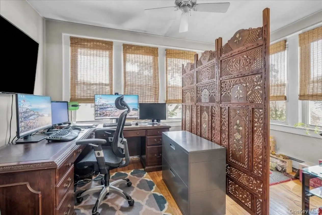 30 West Street, Oyster Bay, NY, 5 Bedrooms Bedrooms, 10 Rooms Rooms,2 BathroomsBathrooms,Residential,For Rent,West,0,1031555 30 West Street, Oyster Bay, NY, 5 Bedrooms Bedrooms, 10 Rooms Rooms,2 BathroomsBathrooms,Residential,For Rent,West,0,1031555