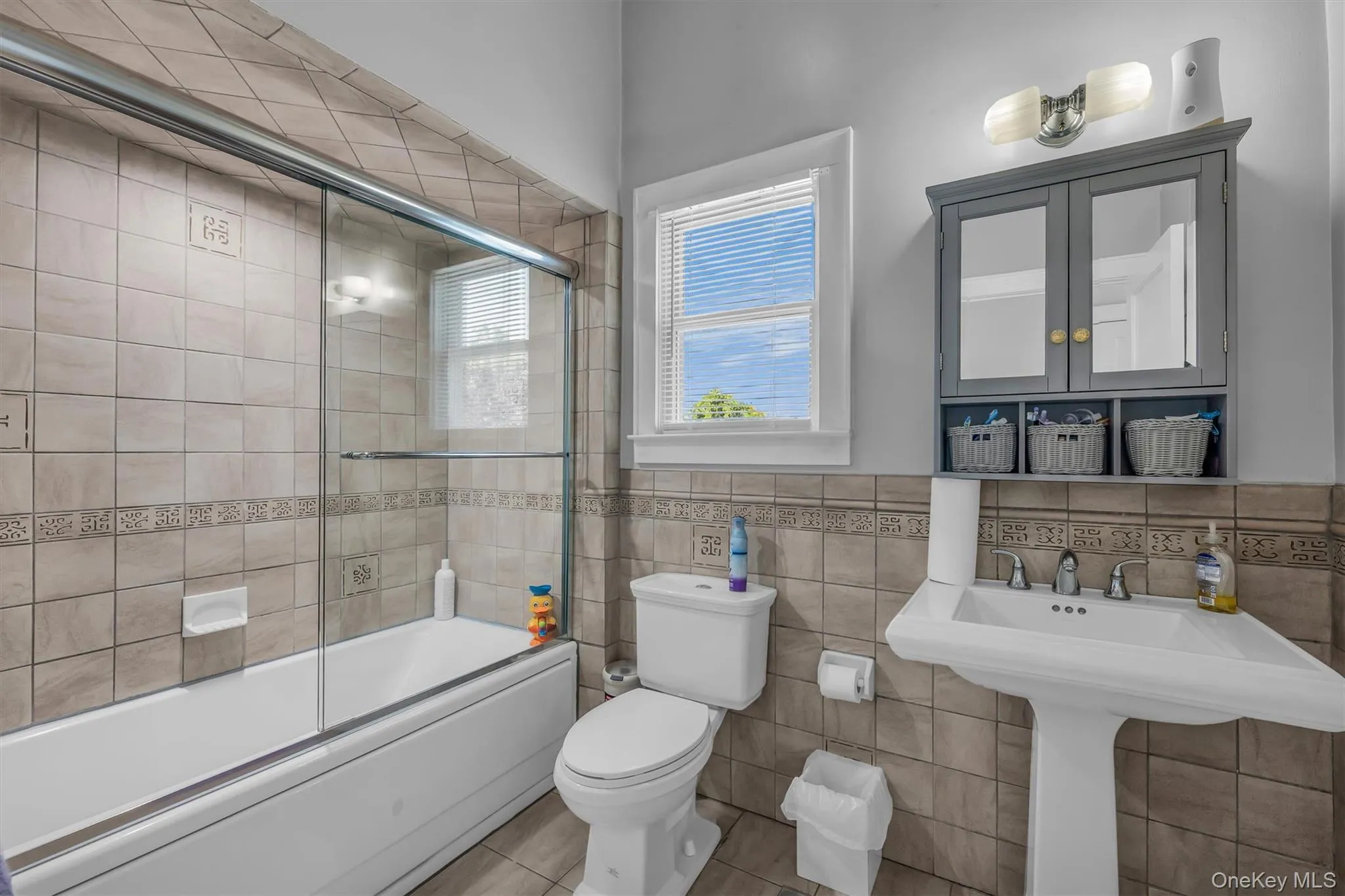 30 West Street, Oyster Bay, NY, 5 Bedrooms Bedrooms, 10 Rooms Rooms,2 BathroomsBathrooms,Residential,For Rent,West,0,1031555 30 West Street, Oyster Bay, NY, 5 Bedrooms Bedrooms, 10 Rooms Rooms,2 BathroomsBathrooms,Residential,For Rent,West,0,1031555