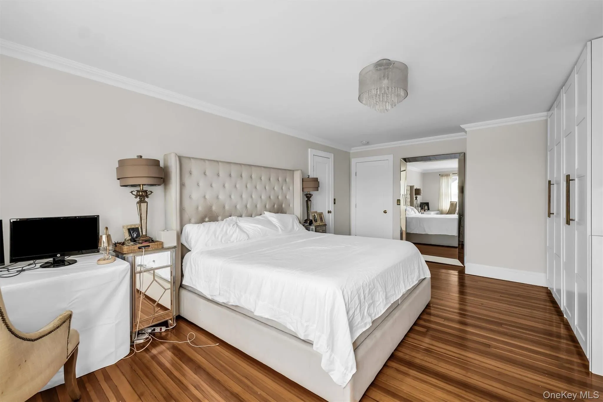 30 West Street, Oyster Bay, NY, 5 Bedrooms Bedrooms, 10 Rooms Rooms,2 BathroomsBathrooms,Residential,For Rent,West,0,1031555 30 West Street, Oyster Bay, NY, 5 Bedrooms Bedrooms, 10 Rooms Rooms,2 BathroomsBathrooms,Residential,For Rent,West,0,1031555