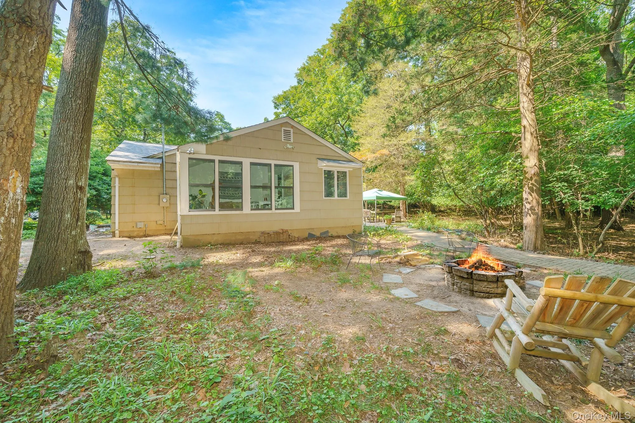 16 Landing Meadow Road, Smithtown, NY, 3 Bedrooms Bedrooms, 8 Rooms Rooms,2 BathroomsBathrooms,Residential,For Rent,Landing Meadow,0,1031558 16 Landing Meadow Road, Smithtown, NY, 3 Bedrooms Bedrooms, 8 Rooms Rooms,2 BathroomsBathrooms,Residential,For Rent,Landing Meadow,0,1031558