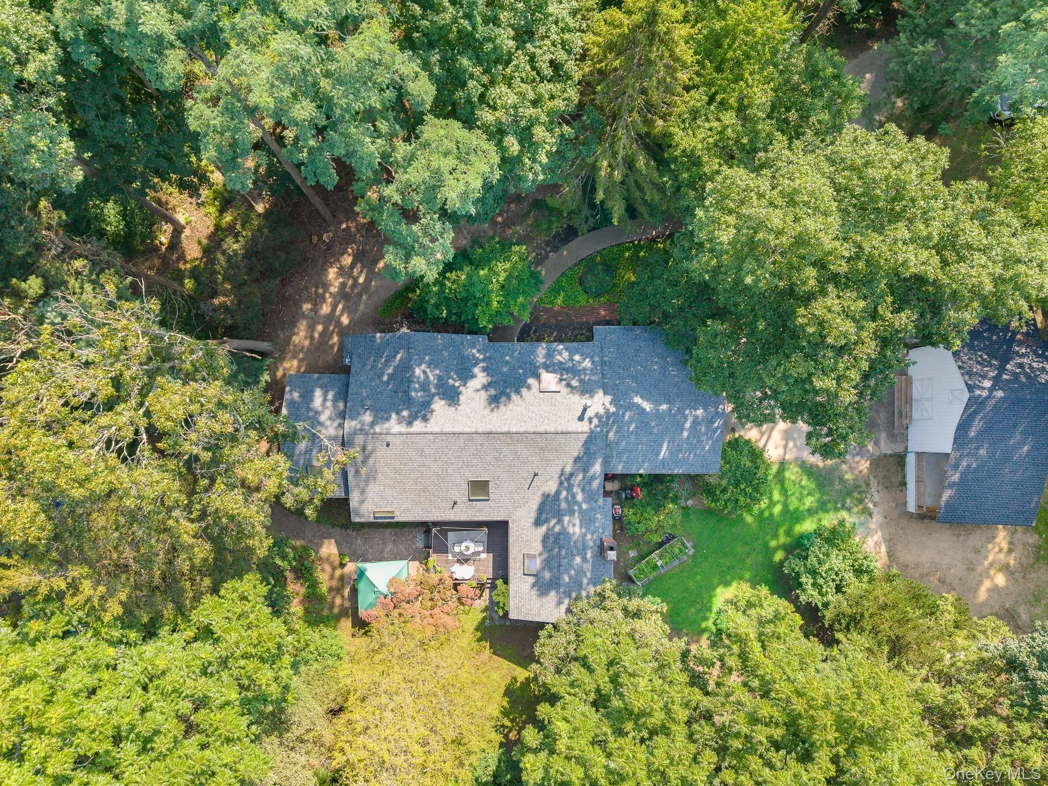 16 Landing Meadow Road, Smithtown, NY, 3 Bedrooms Bedrooms, 8 Rooms Rooms,2 BathroomsBathrooms,Residential,For Rent,Landing Meadow,0,1031558 16 Landing Meadow Road, Smithtown, NY, 3 Bedrooms Bedrooms, 8 Rooms Rooms,2 BathroomsBathrooms,Residential,For Rent,Landing Meadow,0,1031558