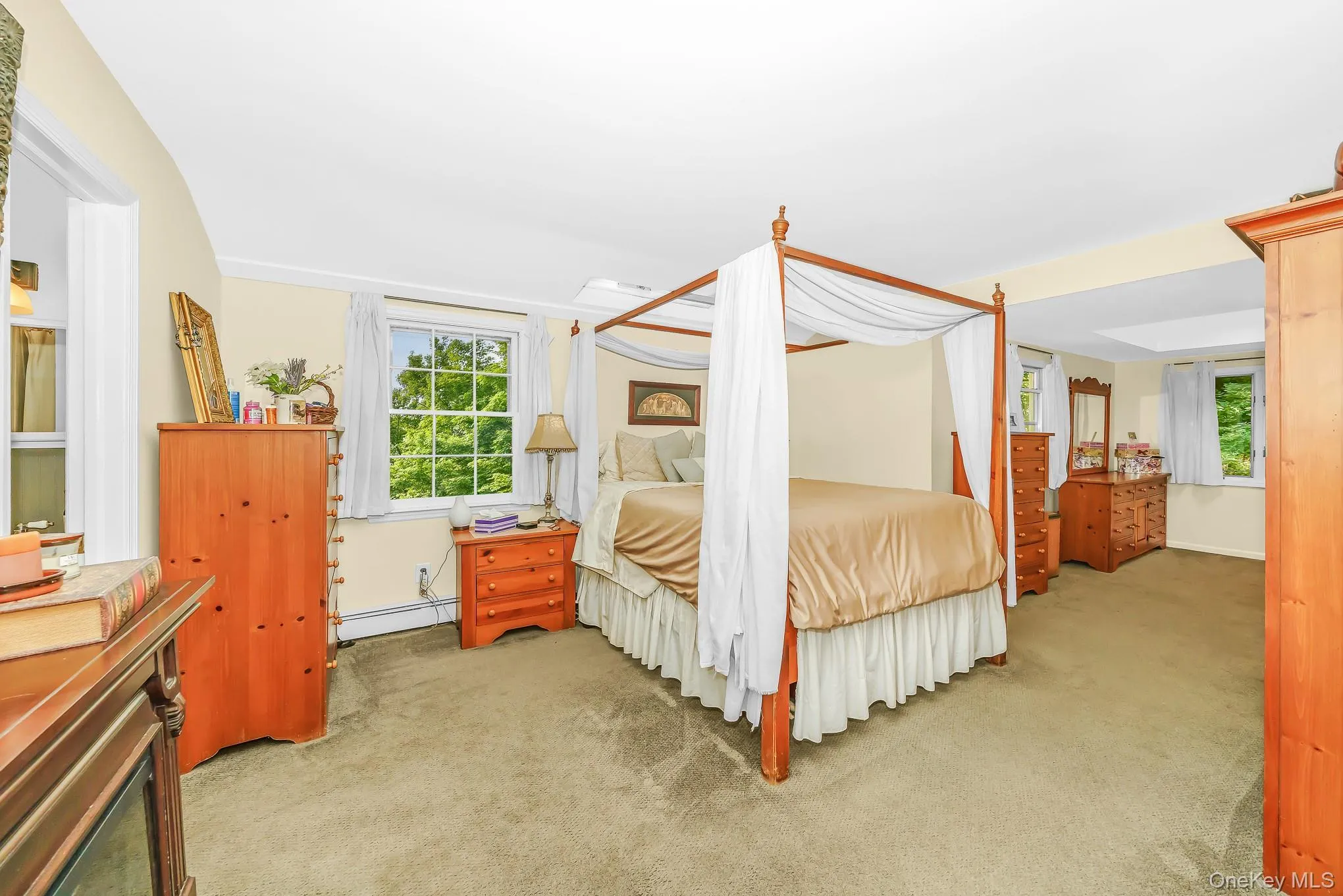 16 Landing Meadow Road, Smithtown, NY, 3 Bedrooms Bedrooms, 8 Rooms Rooms,2 BathroomsBathrooms,Residential,For Rent,Landing Meadow,0,1031558 16 Landing Meadow Road, Smithtown, NY, 3 Bedrooms Bedrooms, 8 Rooms Rooms,2 BathroomsBathrooms,Residential,For Rent,Landing Meadow,0,1031558
