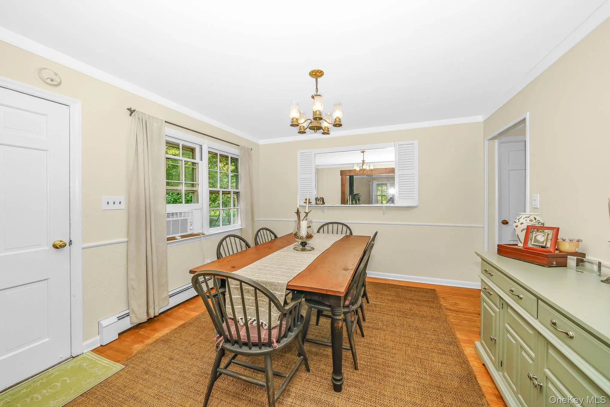 16 Landing Meadow Road, Smithtown, NY, 3 Bedrooms Bedrooms, 8 Rooms Rooms,2 BathroomsBathrooms,Residential,For Rent,Landing Meadow,0,1031558 16 Landing Meadow Road, Smithtown, NY, 3 Bedrooms Bedrooms, 8 Rooms Rooms,2 BathroomsBathrooms,Residential,For Rent,Landing Meadow,0,1031558