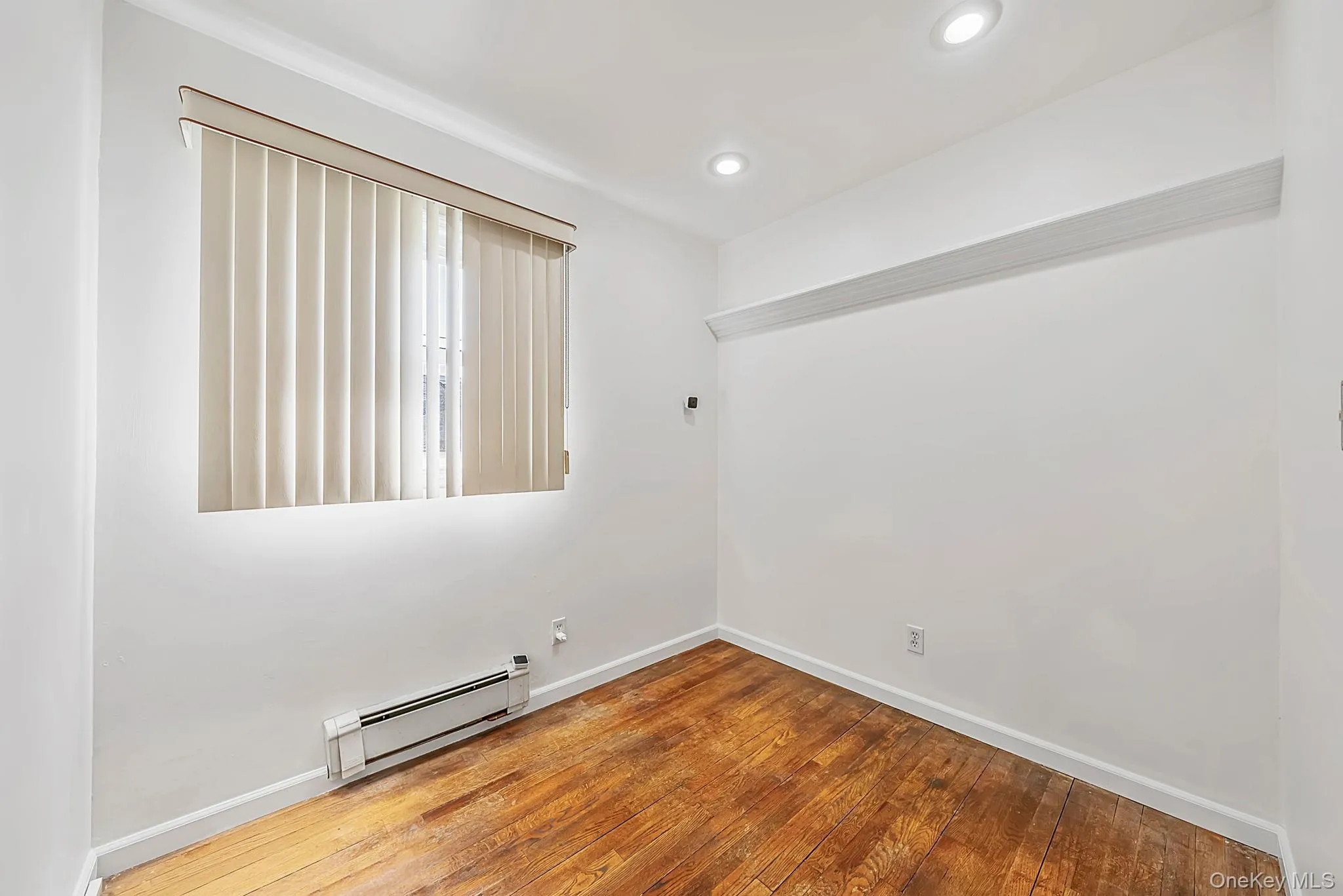 177 10th Street, Oyster Bay, NY, 3 Bedrooms Bedrooms, 6 Rooms Rooms,2 BathroomsBathrooms,Residential,For Rent,10th,0,1031563 177 10th Street, Oyster Bay, NY, 3 Bedrooms Bedrooms, 6 Rooms Rooms,2 BathroomsBathrooms,Residential,For Rent,10th,0,1031563