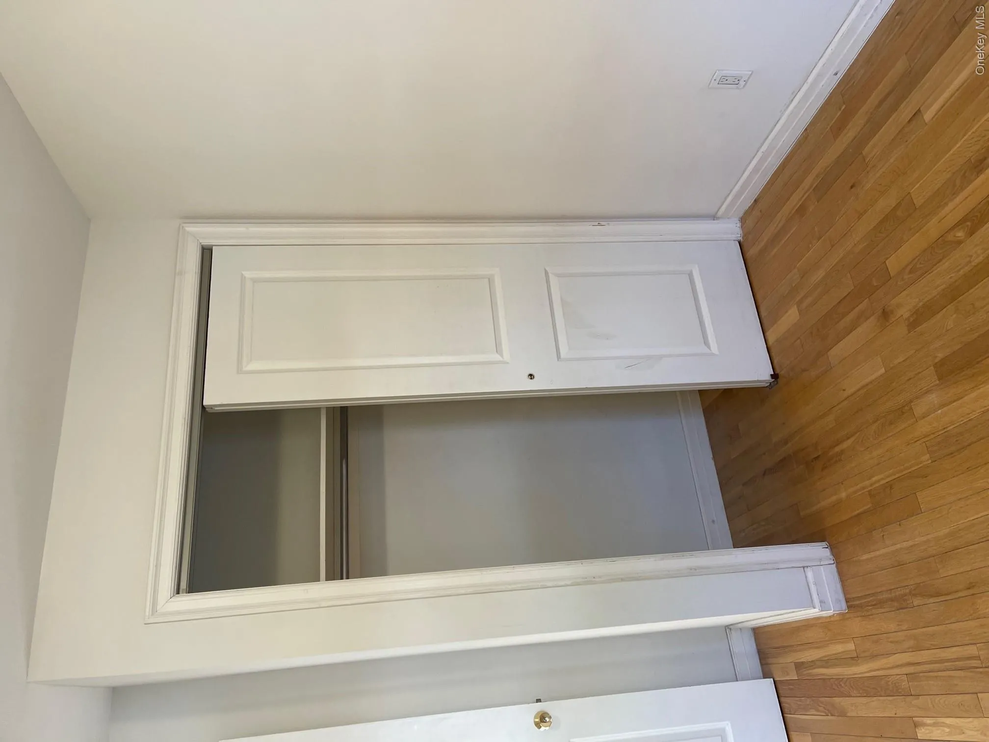 245-33 60th Avenue, New York, NY, 3 Bedrooms Bedrooms, 7 Rooms Rooms,2 BathroomsBathrooms,Residential Lease,For Rent,60th,0,1031566 245-33 60th Avenue, New York, NY, 3 Bedrooms Bedrooms, 7 Rooms Rooms,2 BathroomsBathrooms,Residential Lease,For Rent,60th,0,1031566