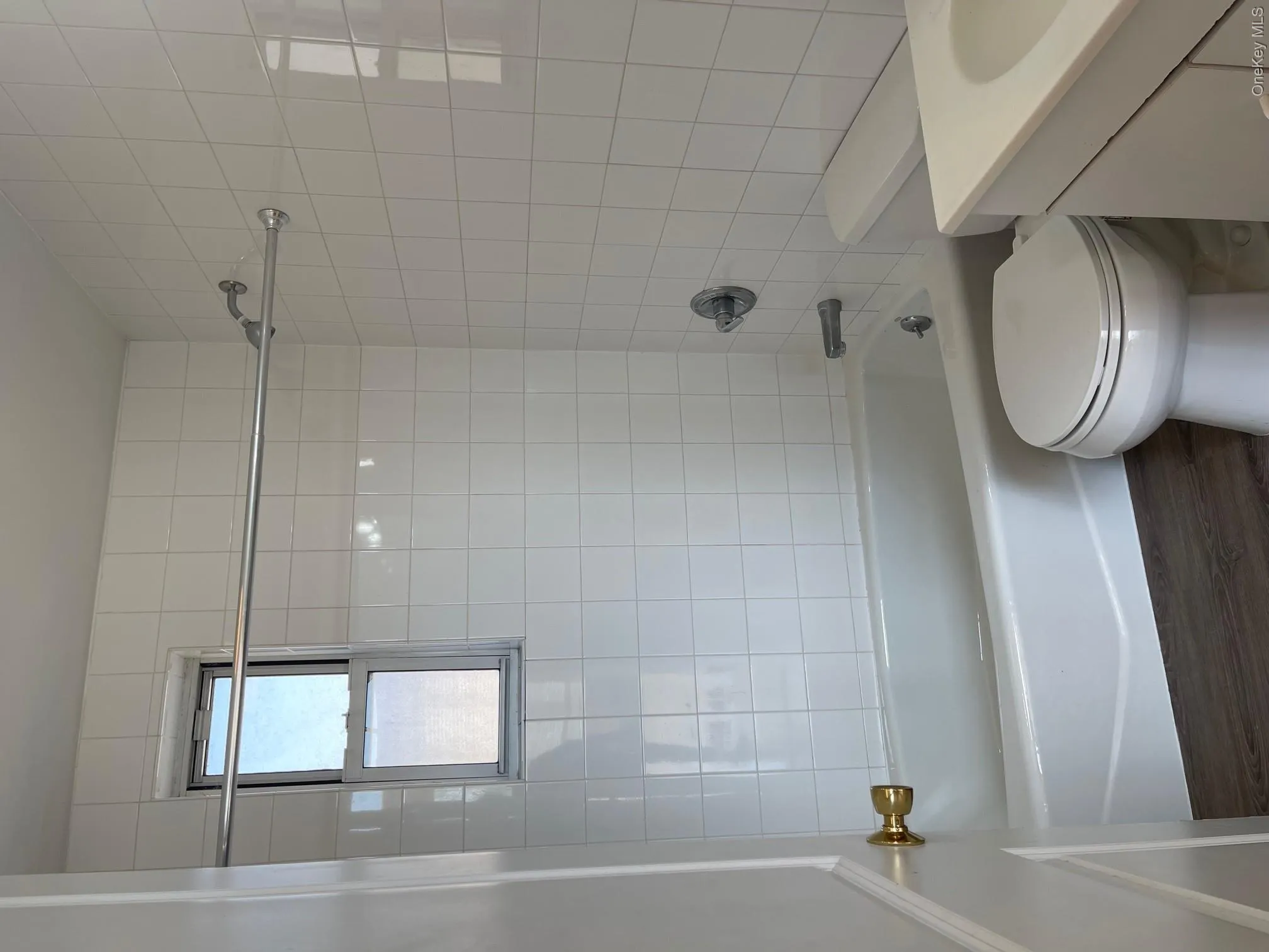 245-33 60th Avenue, New York, NY, 3 Bedrooms Bedrooms, 7 Rooms Rooms,2 BathroomsBathrooms,Residential Lease,For Rent,60th,0,1031566 245-33 60th Avenue, New York, NY, 3 Bedrooms Bedrooms, 7 Rooms Rooms,2 BathroomsBathrooms,Residential Lease,For Rent,60th,0,1031566