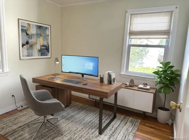 Virtual StagingOffice or Bonus Room on 1st Floor Virtual StagingOffice or Bonus Room on 1st Floor