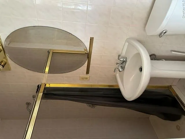 Bathroom Bathroom