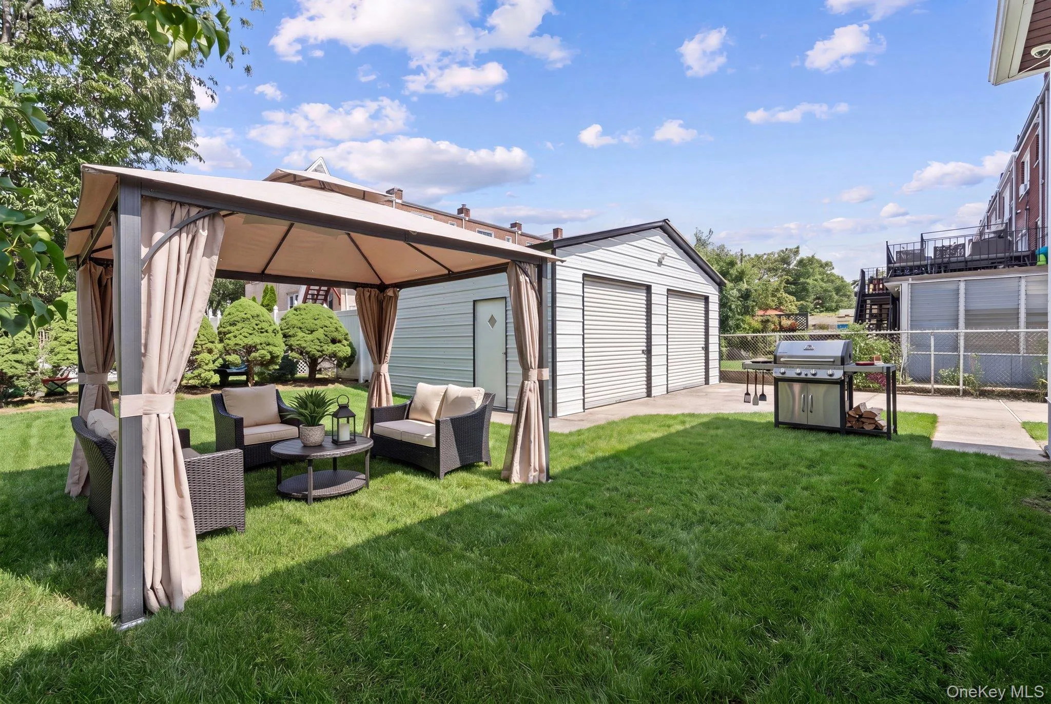 240 Buttrick Avenue, New York, NY, 3 Bedrooms Bedrooms, 12 Rooms Rooms,2 BathroomsBathrooms,Residential,For Rent,Buttrick,0,1031572 240 Buttrick Avenue, New York, NY, 3 Bedrooms Bedrooms, 12 Rooms Rooms,2 BathroomsBathrooms,Residential,For Rent,Buttrick,0,1031572