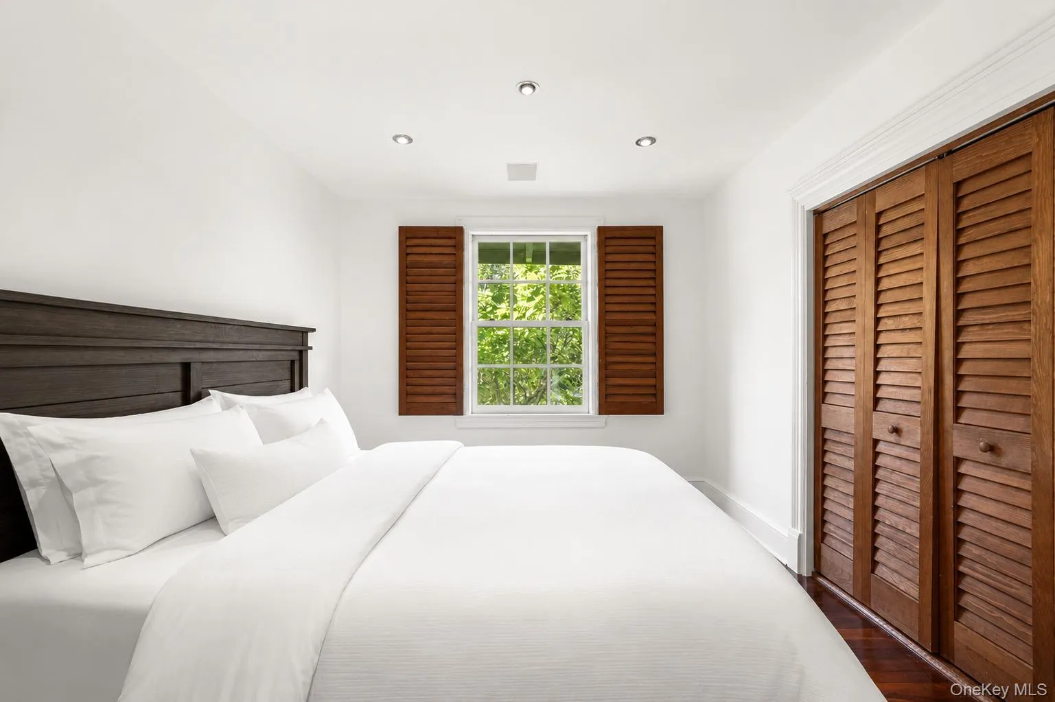 767 Montauk Highway, Southampton, NY, 8 Bedrooms Bedrooms, 14 Rooms Rooms,6 BathroomsBathrooms,Residential,For Rent,Montauk,0,1031579 767 Montauk Highway, Southampton, NY, 8 Bedrooms Bedrooms, 14 Rooms Rooms,6 BathroomsBathrooms,Residential,For Rent,Montauk,0,1031579