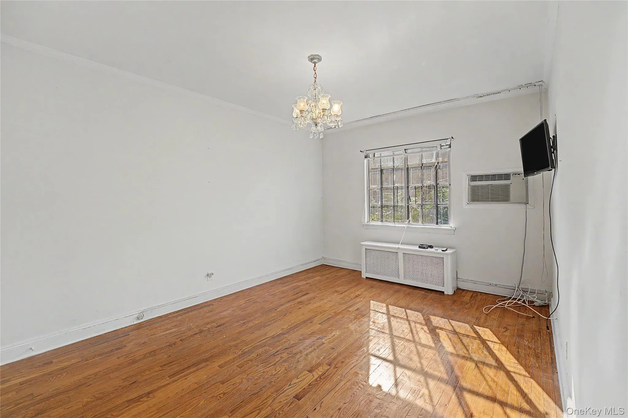 5904 146th Street, New York, NY, 3 Bedrooms Bedrooms, 10 Rooms Rooms,2 BathroomsBathrooms,Residential,For Rent,146th,0,1031581 5904 146th Street, New York, NY, 3 Bedrooms Bedrooms, 10 Rooms Rooms,2 BathroomsBathrooms,Residential,For Rent,146th,0,1031581