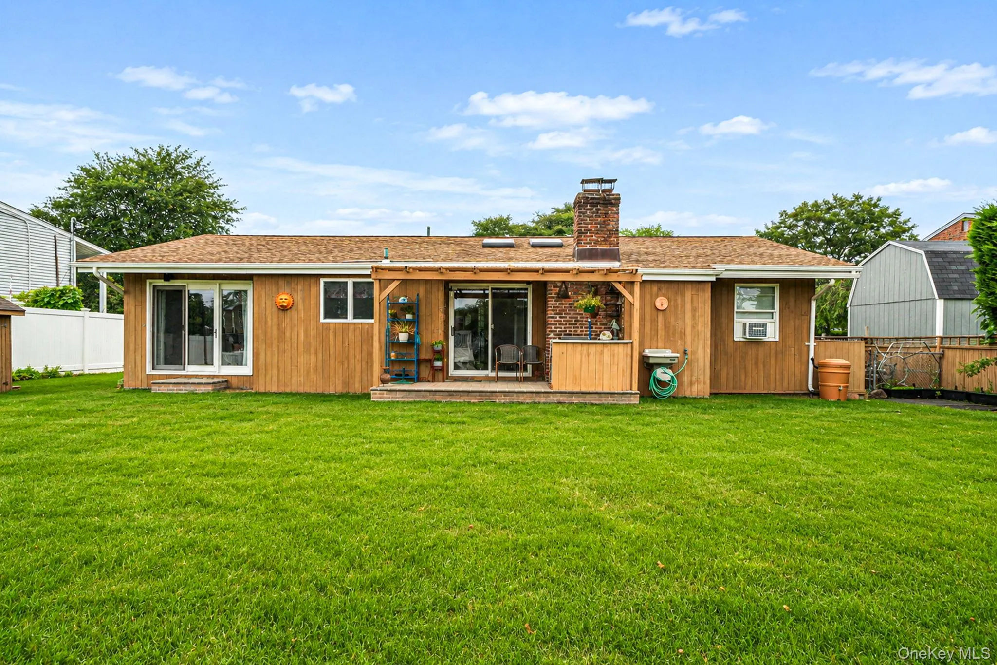 35 Fleets Point Drive, West Babylon, NY, 3 Bedrooms Bedrooms, 7 Rooms Rooms,2 BathroomsBathrooms,Residential,For Rent,Fleets Point,0,1031582 35 Fleets Point Drive, West Babylon, NY, 3 Bedrooms Bedrooms, 7 Rooms Rooms,2 BathroomsBathrooms,Residential,For Rent,Fleets Point,0,1031582