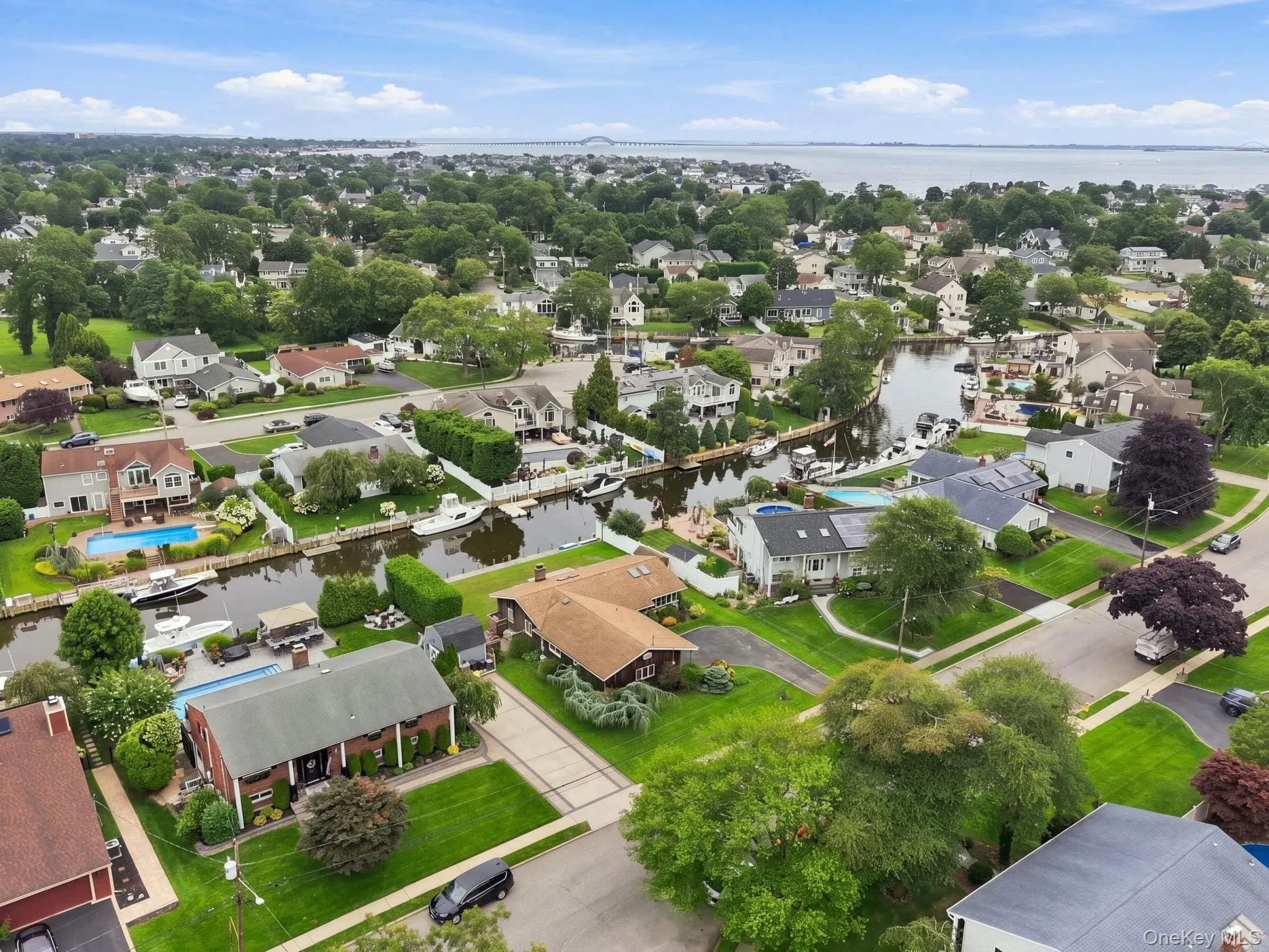35 Fleets Point Drive, West Babylon, NY, 3 Bedrooms Bedrooms, 7 Rooms Rooms,2 BathroomsBathrooms,Residential,For Rent,Fleets Point,0,1031582 35 Fleets Point Drive, West Babylon, NY, 3 Bedrooms Bedrooms, 7 Rooms Rooms,2 BathroomsBathrooms,Residential,For Rent,Fleets Point,0,1031582