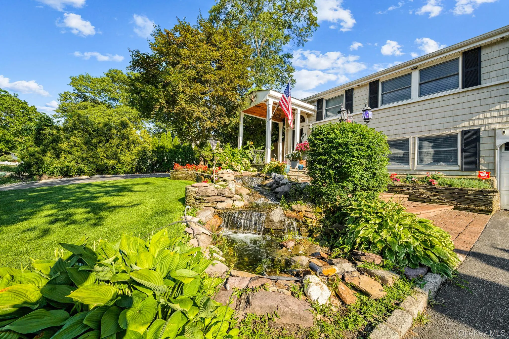 14 Fairway Drive, Brookhaven, NY, 4 Bedrooms Bedrooms, 7 Rooms Rooms,1 BathroomBathrooms,Residential,For Rent,Fairway,0,1031586 14 Fairway Drive, Brookhaven, NY, 4 Bedrooms Bedrooms, 7 Rooms Rooms,1 BathroomBathrooms,Residential,For Rent,Fairway,0,1031586
