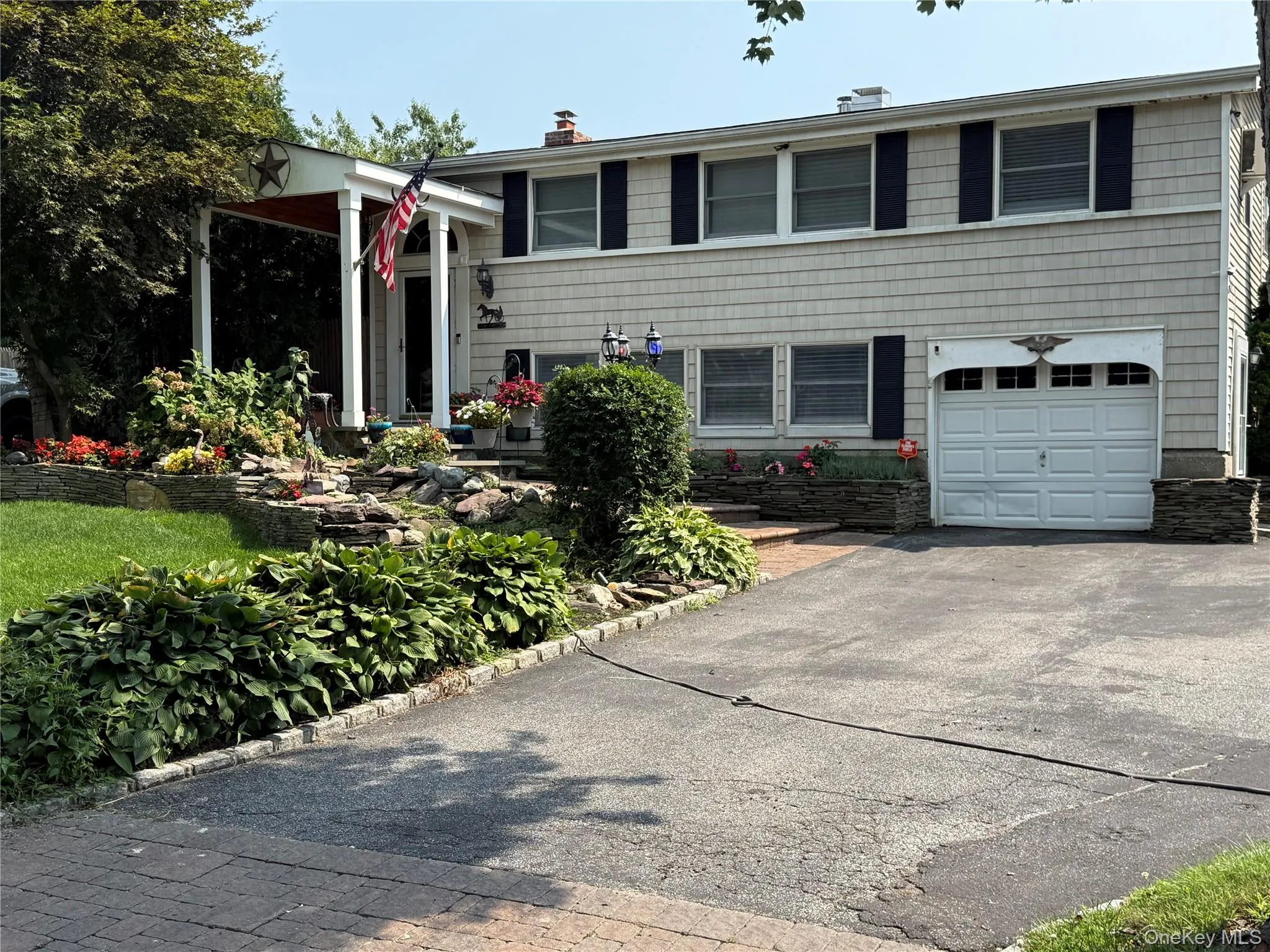 14 Fairway Drive, Brookhaven, NY, 4 Bedrooms Bedrooms, 7 Rooms Rooms,1 BathroomBathrooms,Residential,For Rent,Fairway,0,1031586 14 Fairway Drive, Brookhaven, NY, 4 Bedrooms Bedrooms, 7 Rooms Rooms,1 BathroomBathrooms,Residential,For Rent,Fairway,0,1031586