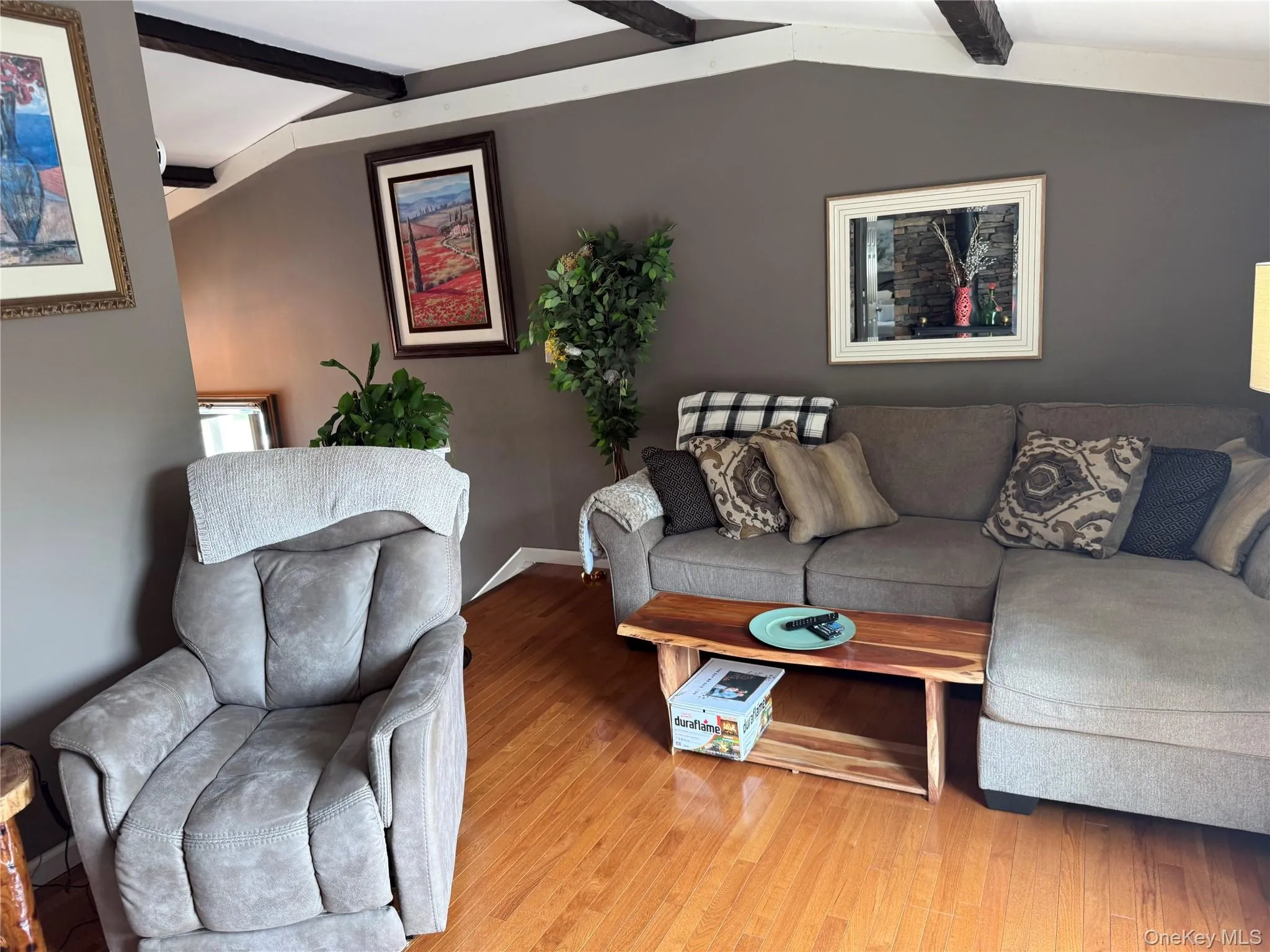14 Fairway Drive, Brookhaven, NY, 4 Bedrooms Bedrooms, 7 Rooms Rooms,1 BathroomBathrooms,Residential,For Rent,Fairway,0,1031586 14 Fairway Drive, Brookhaven, NY, 4 Bedrooms Bedrooms, 7 Rooms Rooms,1 BathroomBathrooms,Residential,For Rent,Fairway,0,1031586