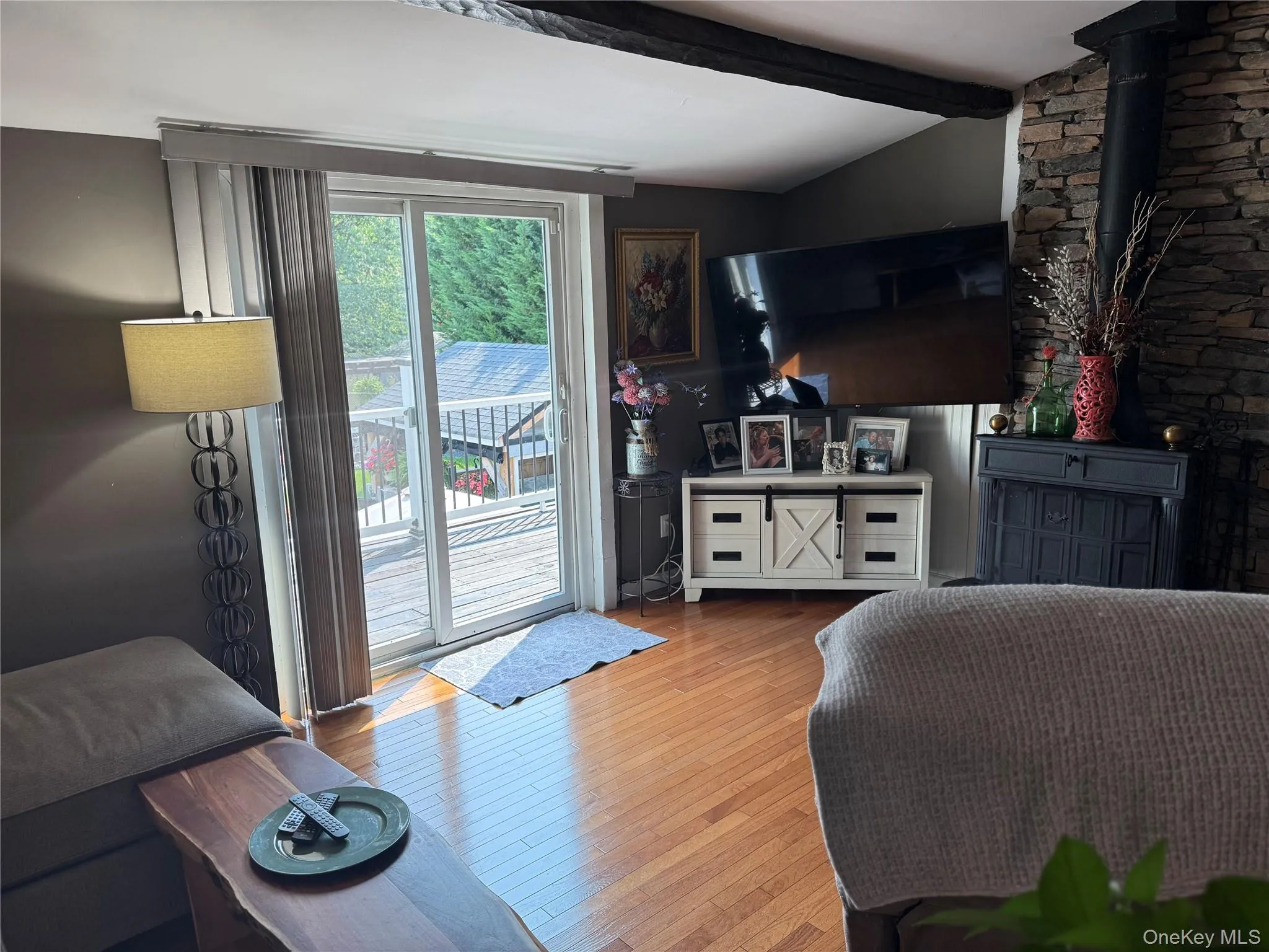 14 Fairway Drive, Brookhaven, NY, 4 Bedrooms Bedrooms, 7 Rooms Rooms,1 BathroomBathrooms,Residential,For Rent,Fairway,0,1031586 14 Fairway Drive, Brookhaven, NY, 4 Bedrooms Bedrooms, 7 Rooms Rooms,1 BathroomBathrooms,Residential,For Rent,Fairway,0,1031586