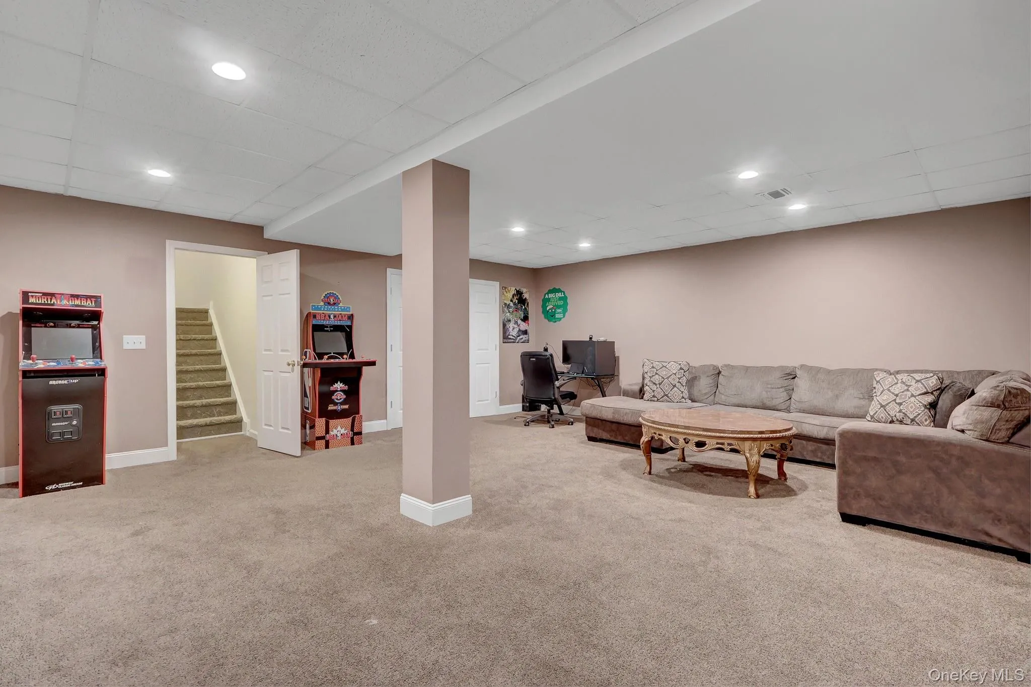7 Brookline Court, Riverhead, NY, 5 Bedrooms Bedrooms, 12 Rooms Rooms,4 BathroomsBathrooms,Residential,For Rent,Brookline,0,1031590 7 Brookline Court, Riverhead, NY, 5 Bedrooms Bedrooms, 12 Rooms Rooms,4 BathroomsBathrooms,Residential,For Rent,Brookline,0,1031590