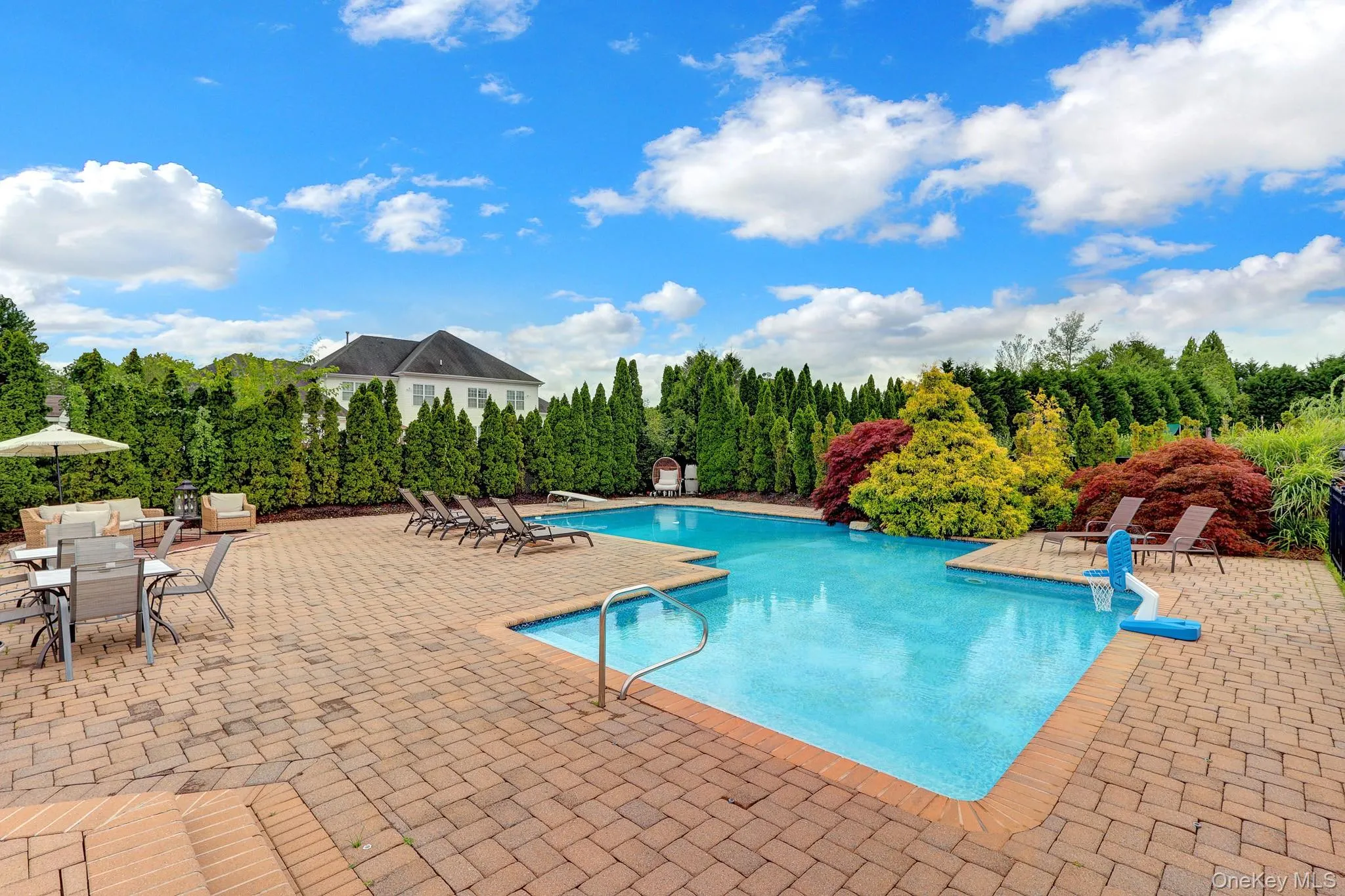 7 Brookline Court, Riverhead, NY, 5 Bedrooms Bedrooms, 12 Rooms Rooms,4 BathroomsBathrooms,Residential,For Rent,Brookline,0,1031590 7 Brookline Court, Riverhead, NY, 5 Bedrooms Bedrooms, 12 Rooms Rooms,4 BathroomsBathrooms,Residential,For Rent,Brookline,0,1031590