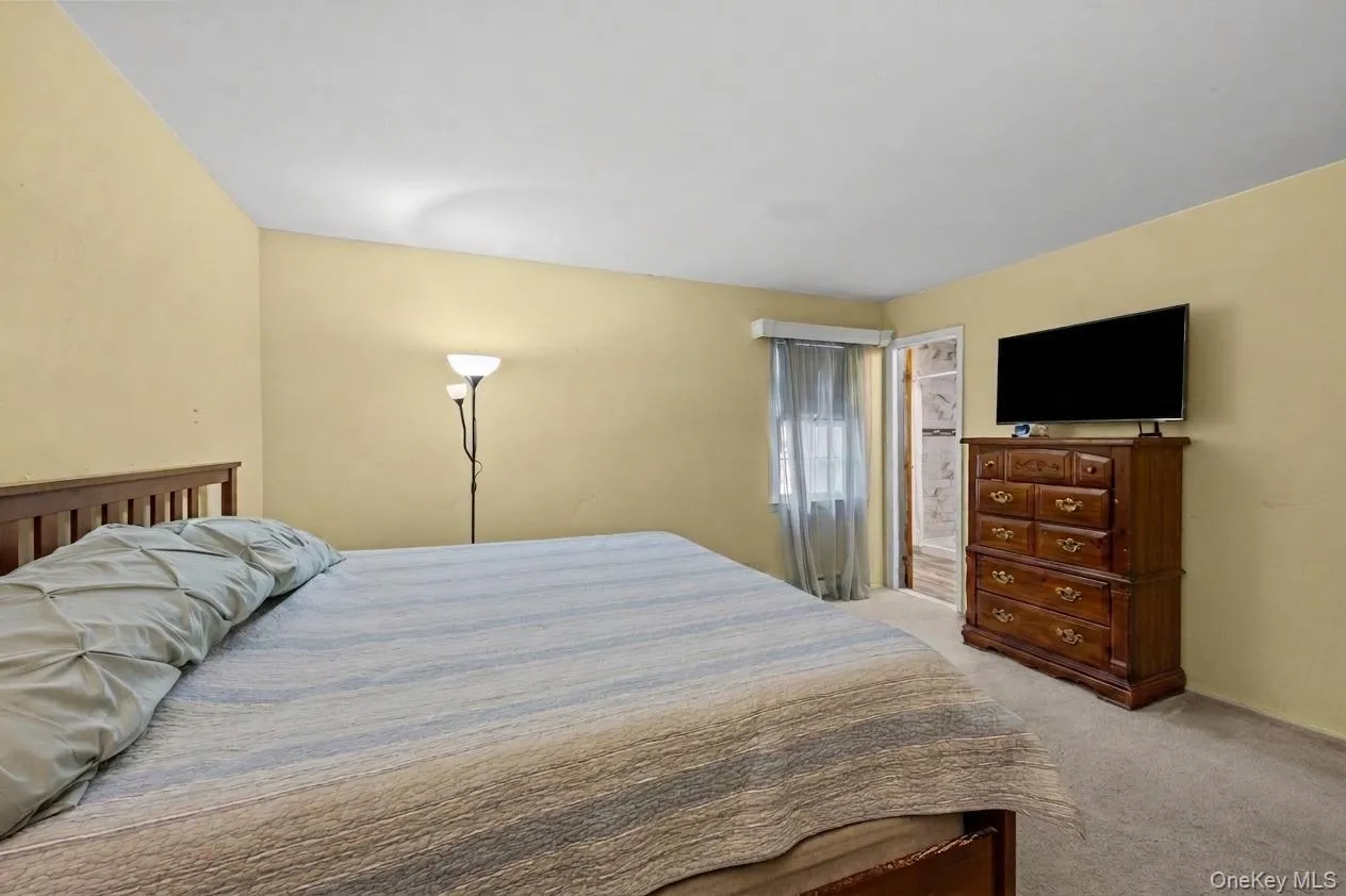 37 Black Locust Avenue, Brookhaven, NY, 3 Bedrooms Bedrooms, 7 Rooms Rooms,2 BathroomsBathrooms,Residential,For Rent,Black Locust,0,1031598 37 Black Locust Avenue, Brookhaven, NY, 3 Bedrooms Bedrooms, 7 Rooms Rooms,2 BathroomsBathrooms,Residential,For Rent,Black Locust,0,1031598
