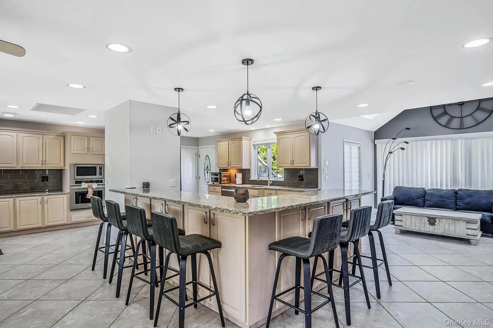 299 Patchogue Yaphank Road, Brookhaven, NY, 6 Bedrooms Bedrooms, 12 Rooms Rooms,4 BathroomsBathrooms,Residential,For Rent,Patchogue Yaphank,0,1031601 299 Patchogue Yaphank Road, Brookhaven, NY, 6 Bedrooms Bedrooms, 12 Rooms Rooms,4 BathroomsBathrooms,Residential,For Rent,Patchogue Yaphank,0,1031601
