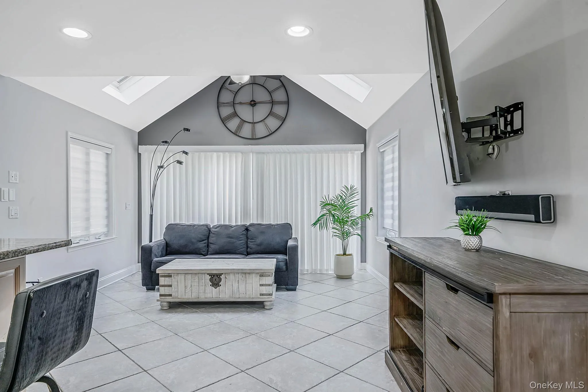 299 Patchogue Yaphank Road, Brookhaven, NY, 6 Bedrooms Bedrooms, 12 Rooms Rooms,4 BathroomsBathrooms,Residential,For Rent,Patchogue Yaphank,0,1031601 299 Patchogue Yaphank Road, Brookhaven, NY, 6 Bedrooms Bedrooms, 12 Rooms Rooms,4 BathroomsBathrooms,Residential,For Rent,Patchogue Yaphank,0,1031601