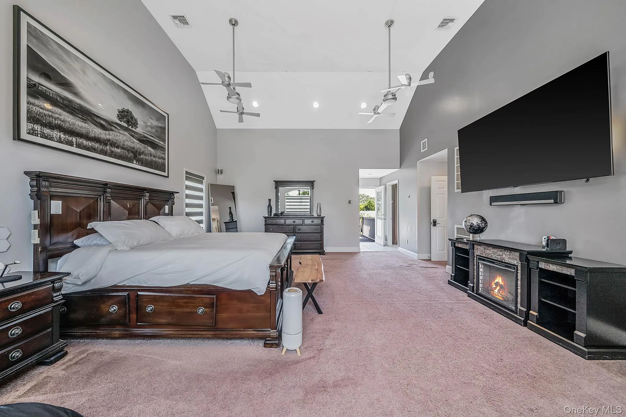 299 Patchogue Yaphank Road, Brookhaven, NY, 6 Bedrooms Bedrooms, 12 Rooms Rooms,4 BathroomsBathrooms,Residential,For Rent,Patchogue Yaphank,0,1031601 299 Patchogue Yaphank Road, Brookhaven, NY, 6 Bedrooms Bedrooms, 12 Rooms Rooms,4 BathroomsBathrooms,Residential,For Rent,Patchogue Yaphank,0,1031601