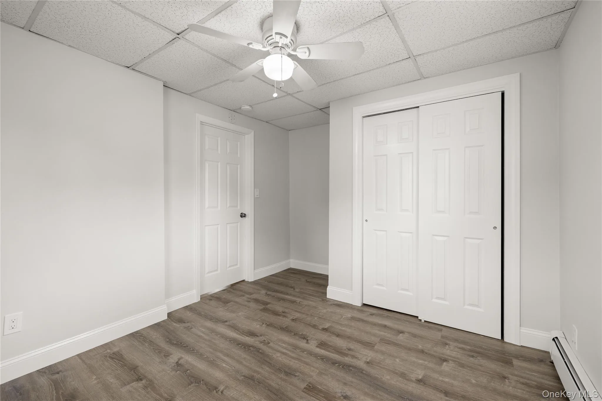 175 Centre Avenue, Babylon, NY, 2 Bedrooms Bedrooms, 5 Rooms Rooms,1 BathroomBathrooms,Residential Lease,For Rent,Centre,0,1031603 175 Centre Avenue, Babylon, NY, 2 Bedrooms Bedrooms, 5 Rooms Rooms,1 BathroomBathrooms,Residential Lease,For Rent,Centre,0,1031603